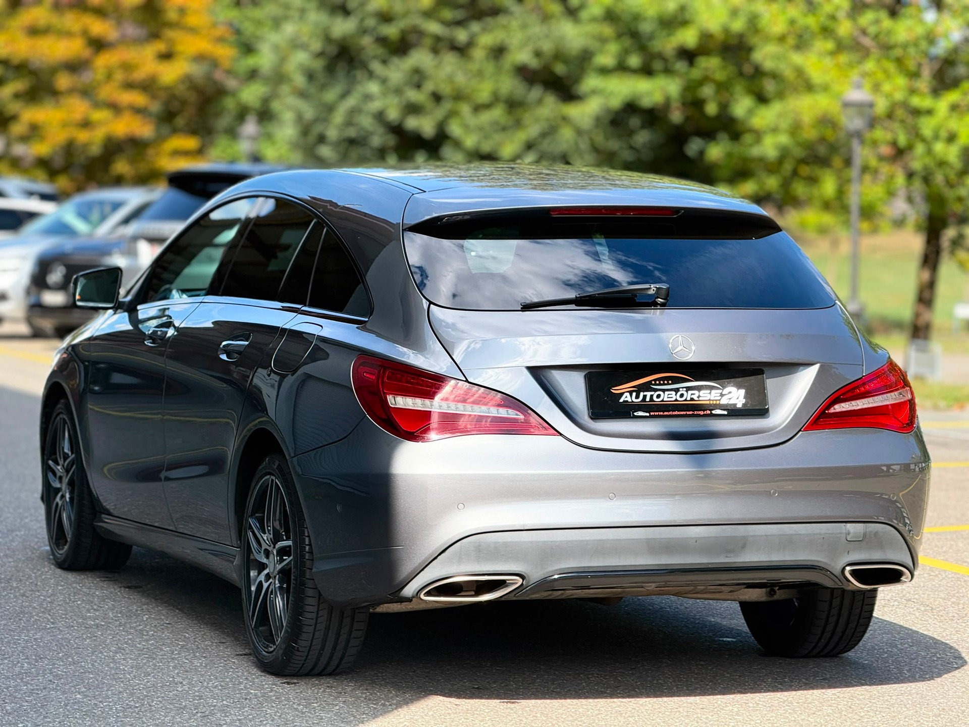 MERCEDES-BENZ CLA 250 Urban 4m Shooting Brake-image-3