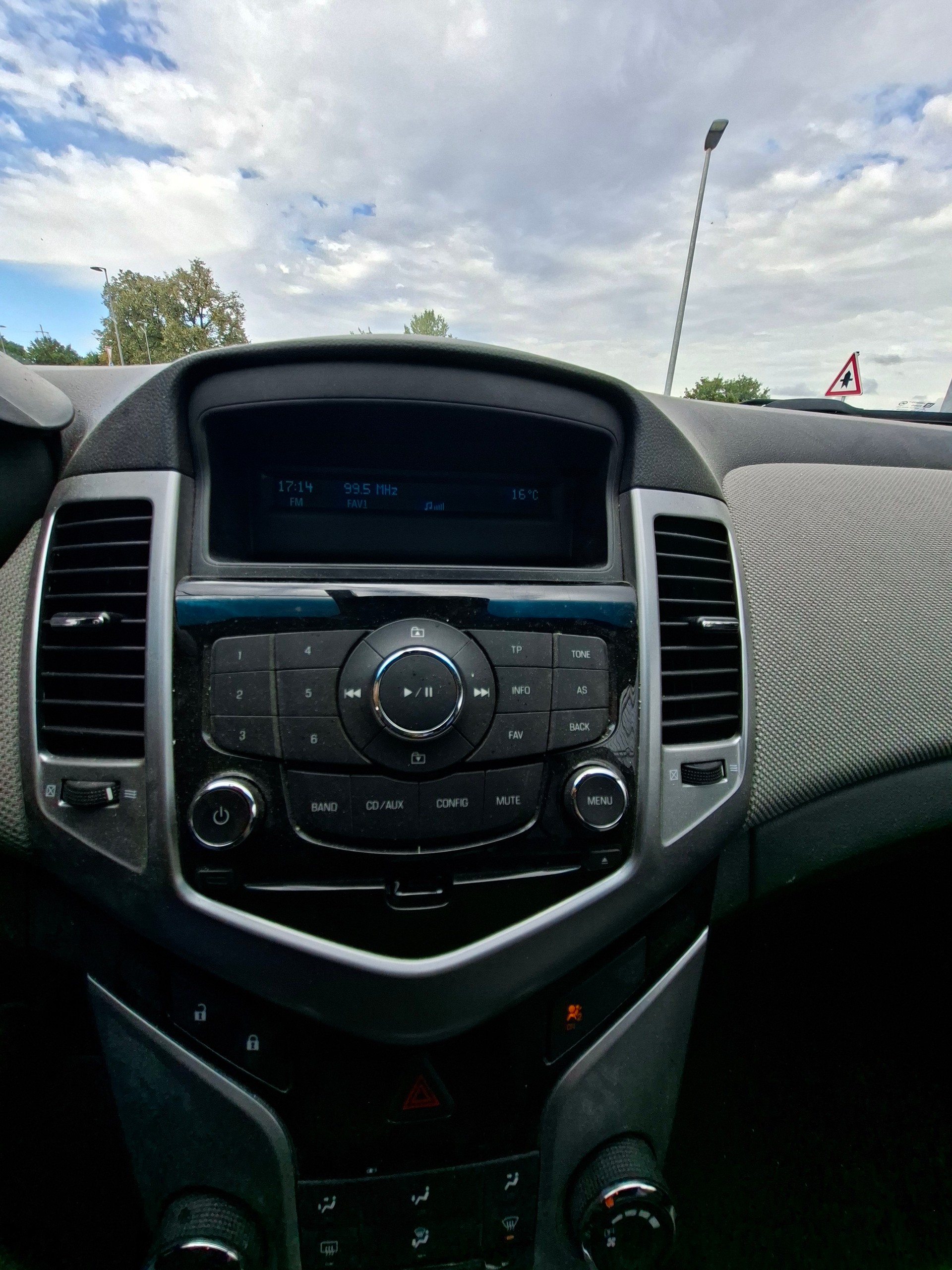 CHEVROLET Cruze 1.8 100 Anniversary-image-12