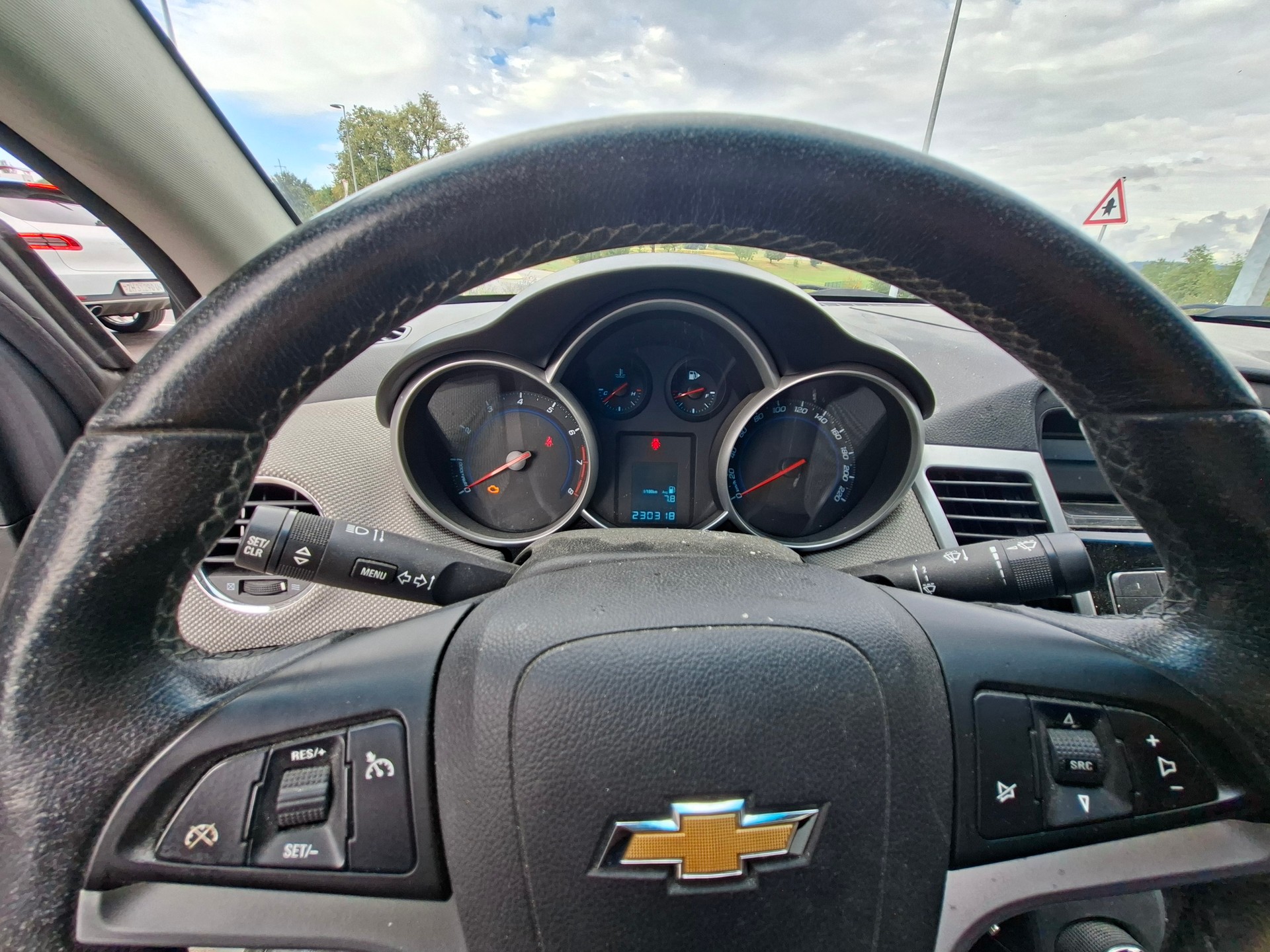 CHEVROLET Cruze 1.8 100 Anniversary-image-9