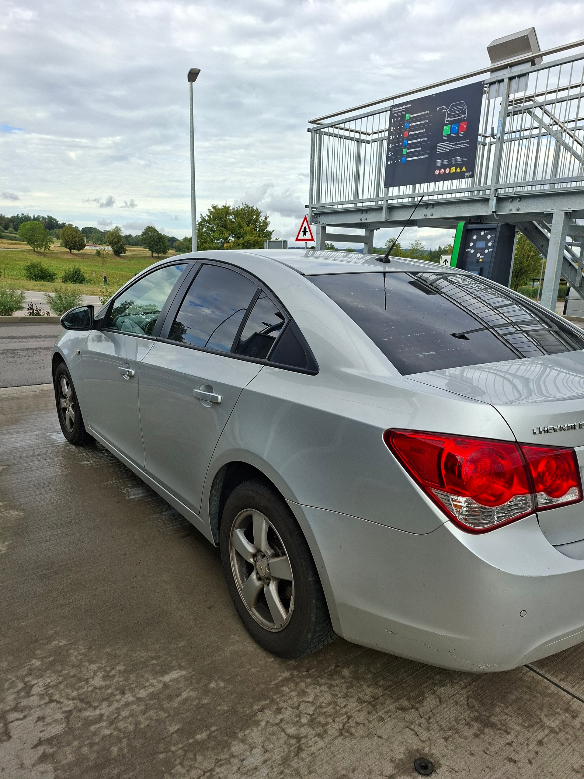 CHEVROLET Cruze 1.8 100 Anniversary-image-1