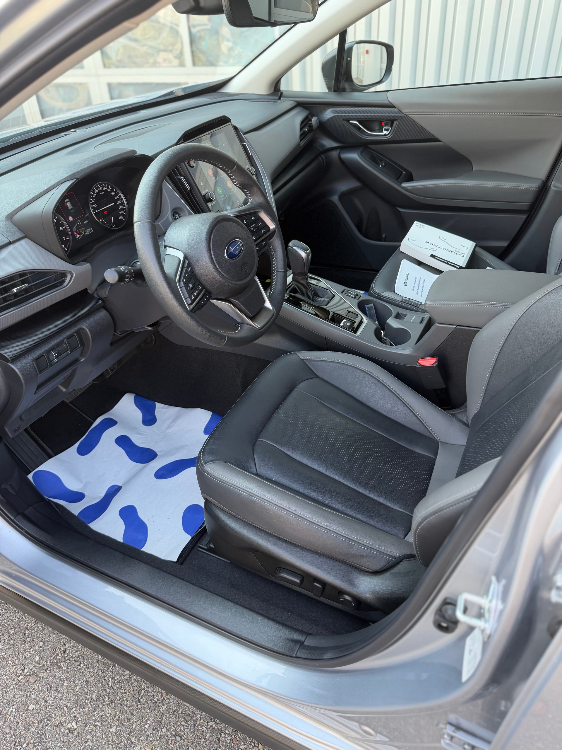 SUBARU Crosstrek 2.0 e-Boxer Luxury AWD Lineartronic-image-6