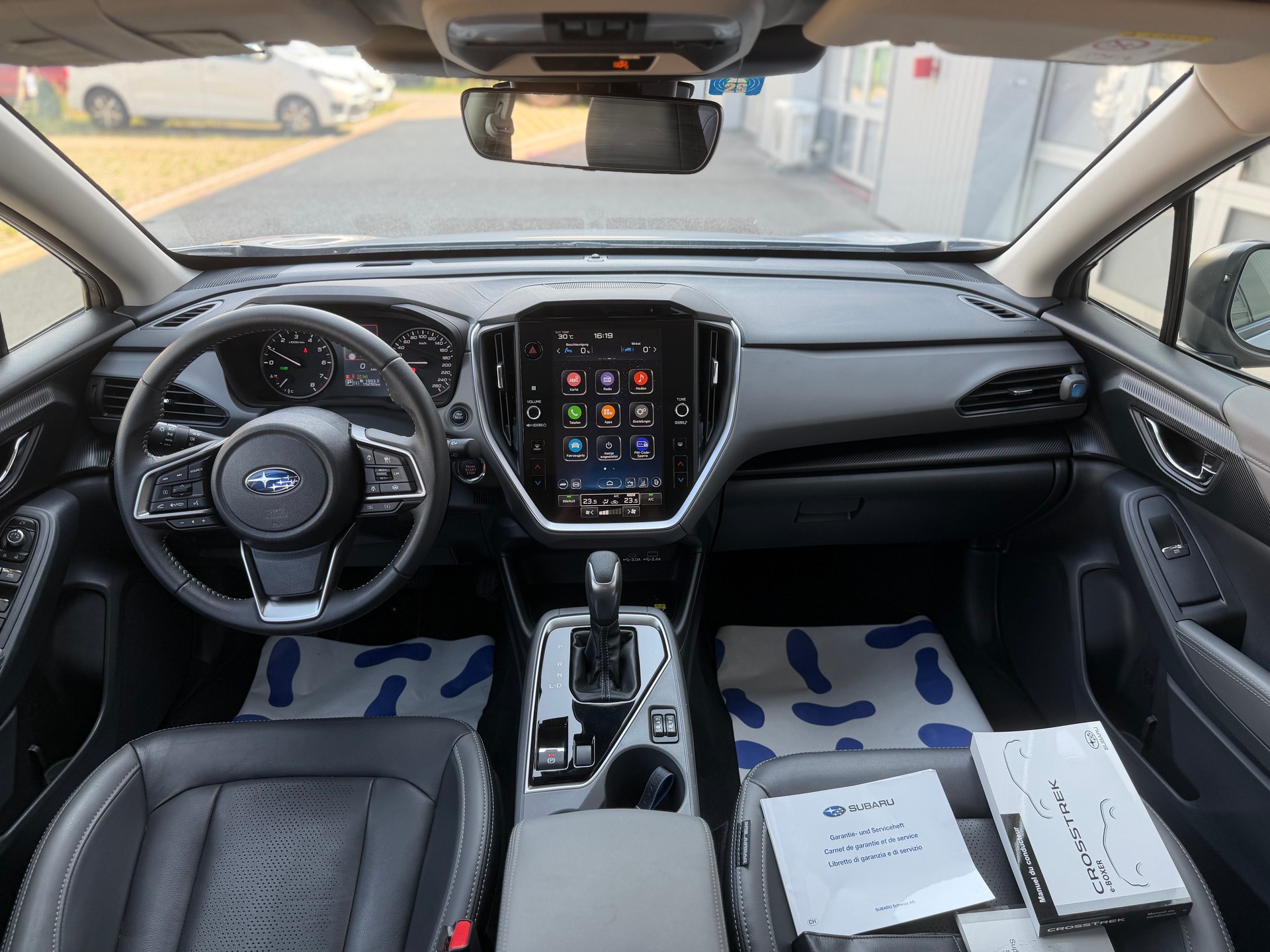 SUBARU Crosstrek 2.0 e-Boxer Luxury AWD Lineartronic-image-7