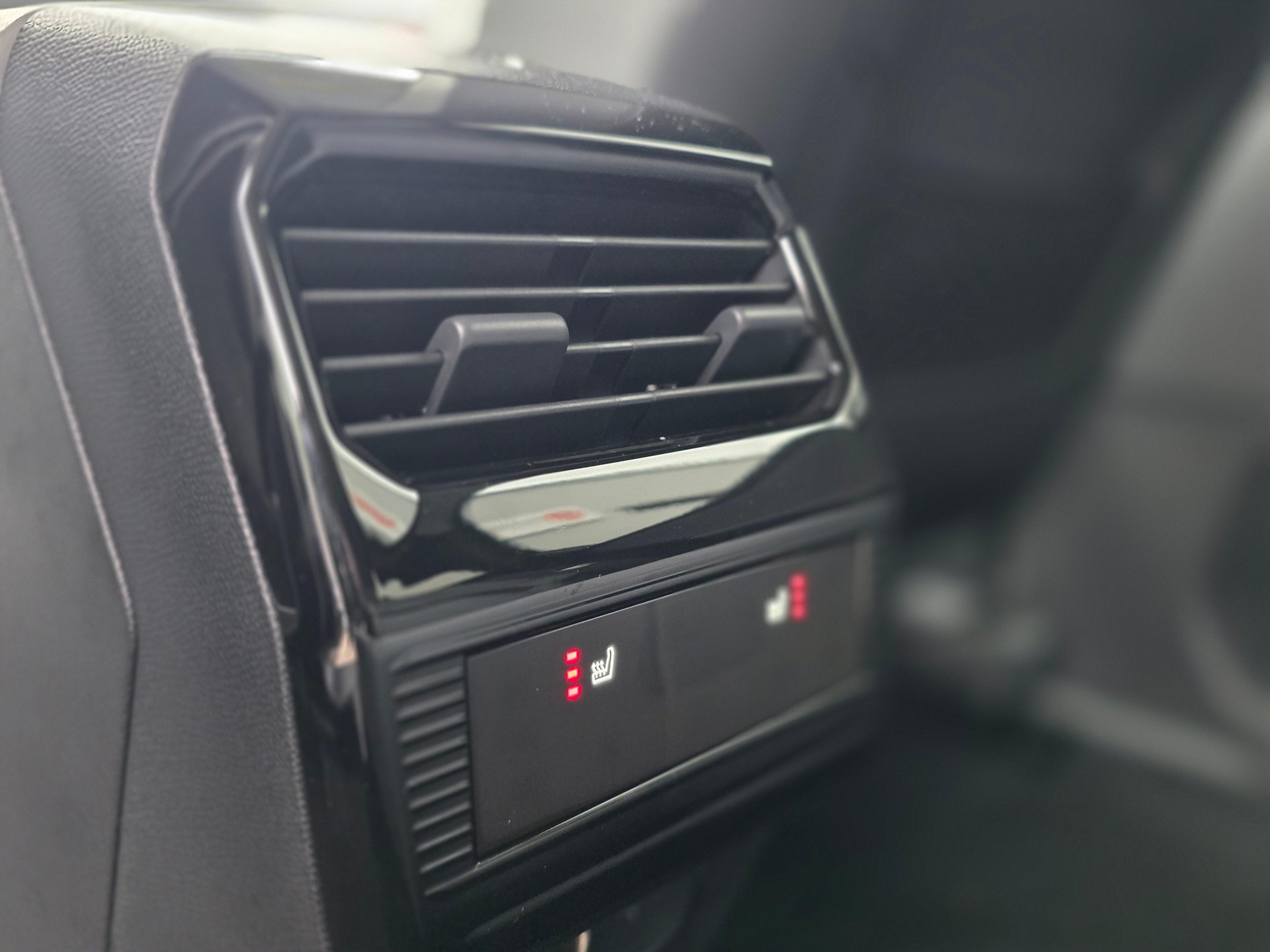 CITROEN e-C5 Aircross Max-image-10