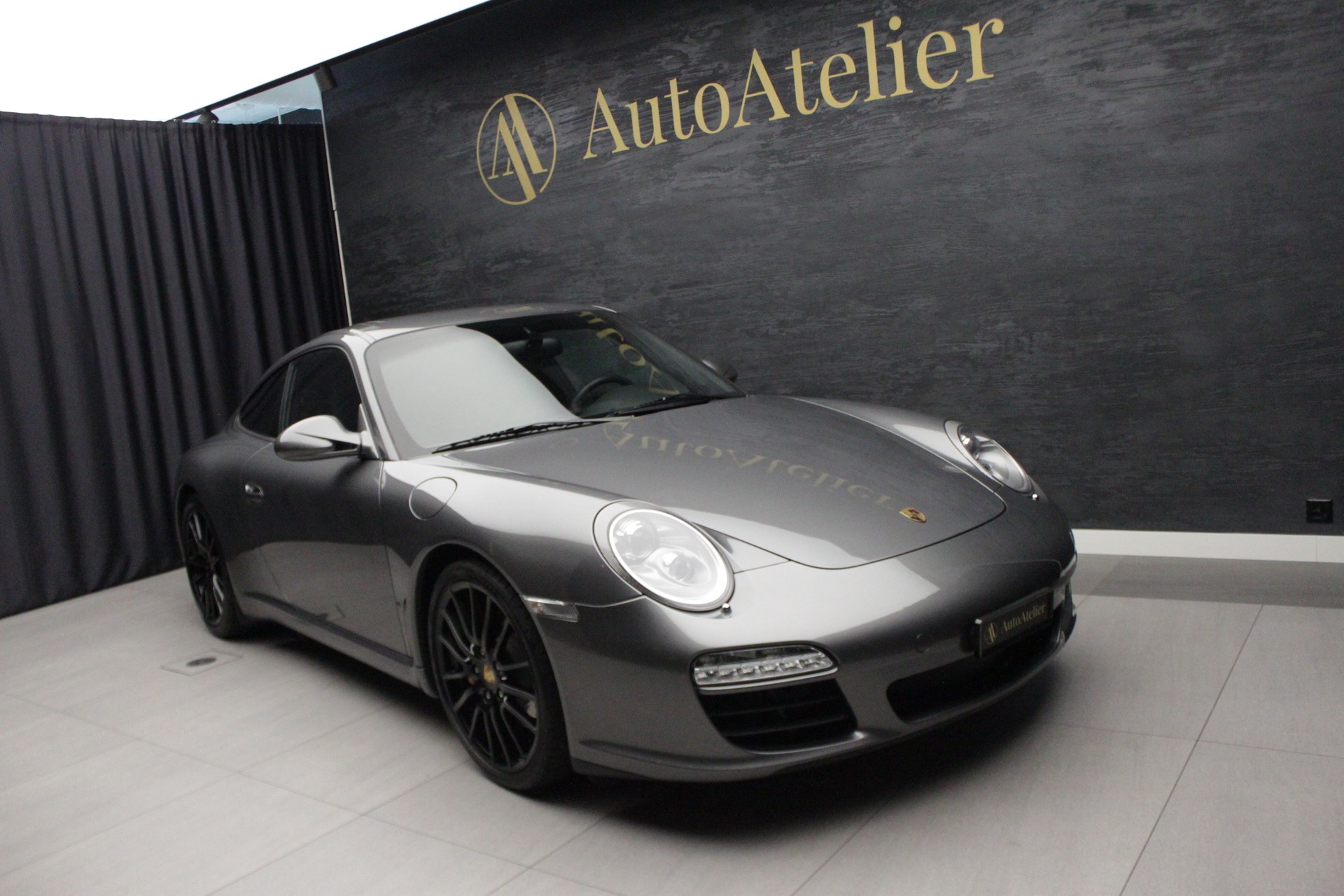 PORSCHE 911 Carrera S PDK-showroom-element-1