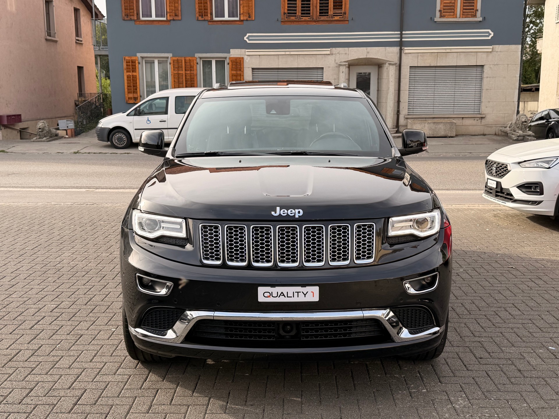 JEEP Grand Cherokee 3.0 CRD Summit Automatic-image-10