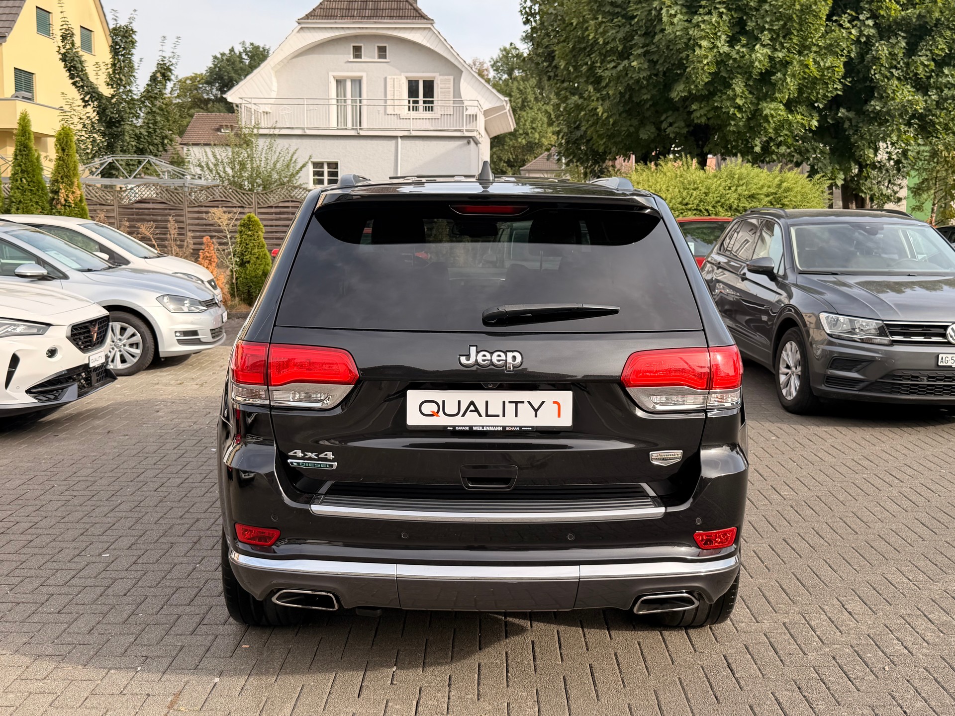 JEEP Grand Cherokee 3.0 CRD Summit Automatic-image-7