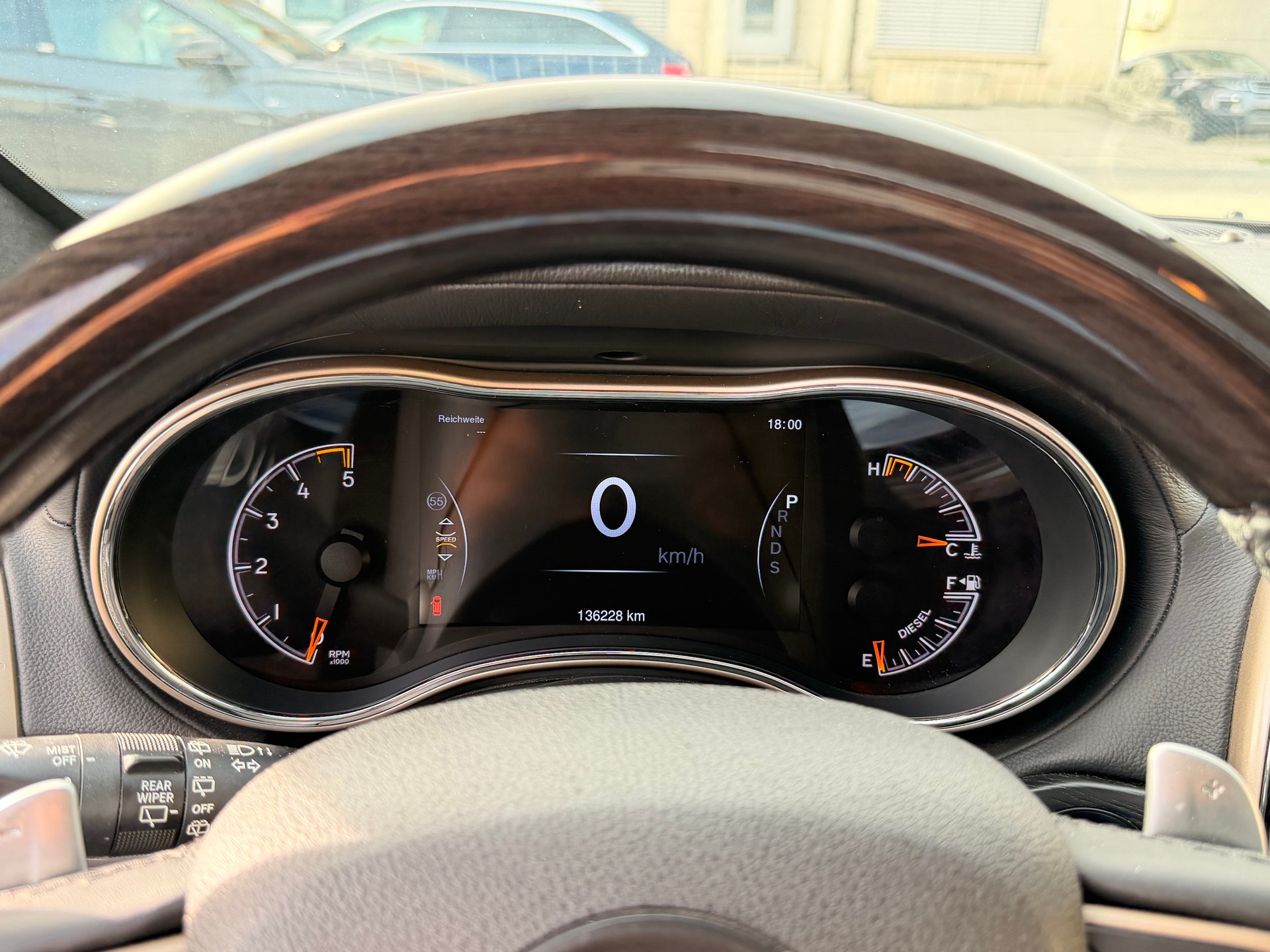 JEEP Grand Cherokee 3.0 CRD Summit Automatic-image-26