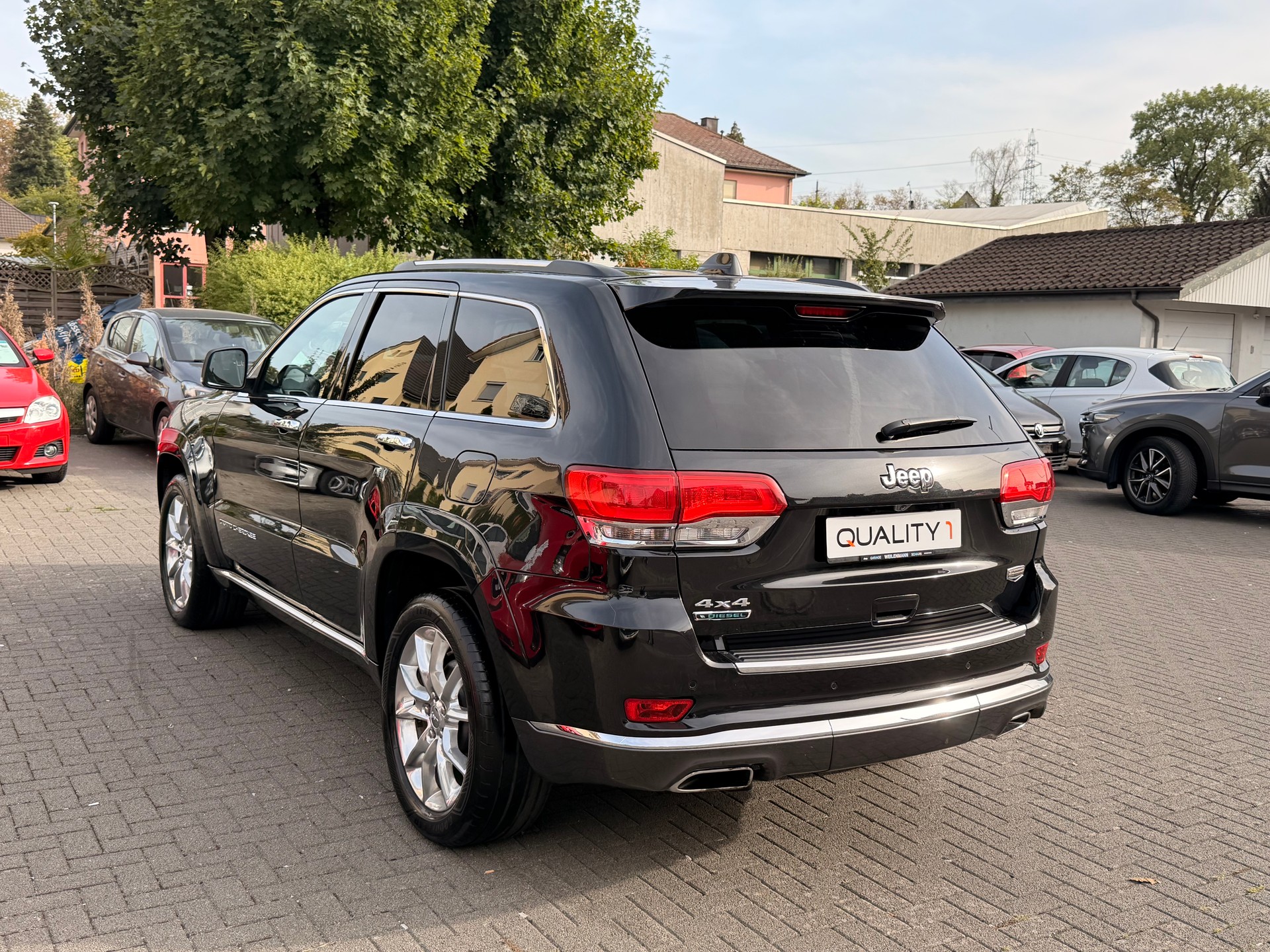 JEEP Grand Cherokee 3.0 CRD Summit Automatic-image-11