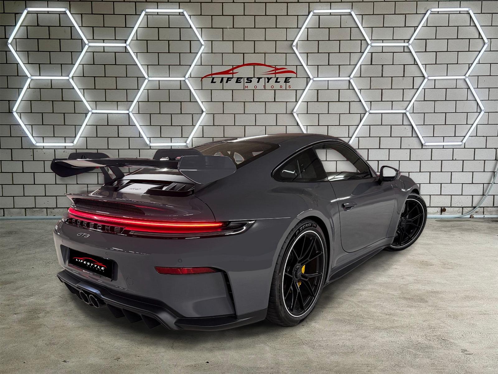 PORSCHE 911 Carrera GT3 PDK-image-2