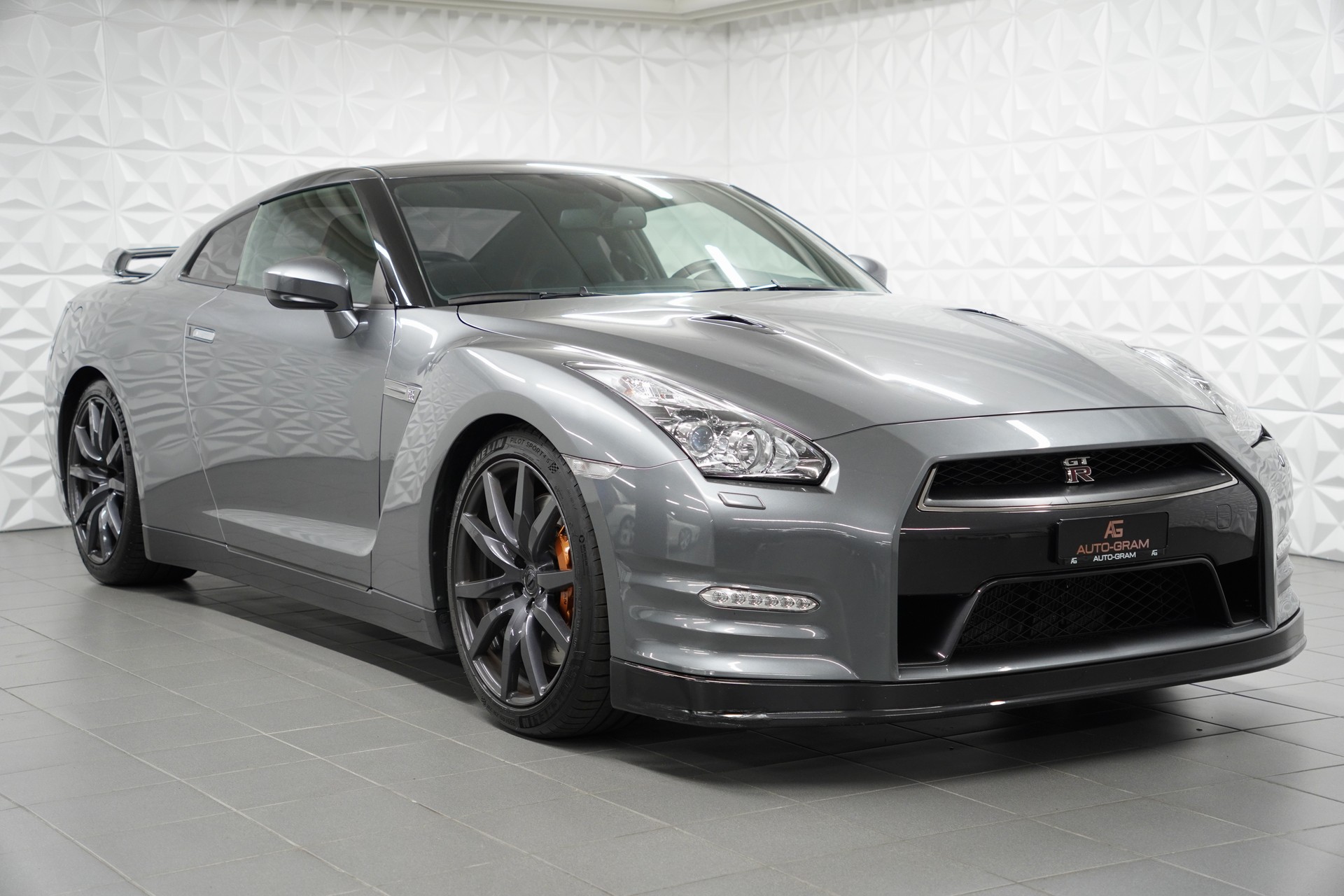 NISSAN GT-R 3.8 V6 Biturbo Premium Edition-image-6