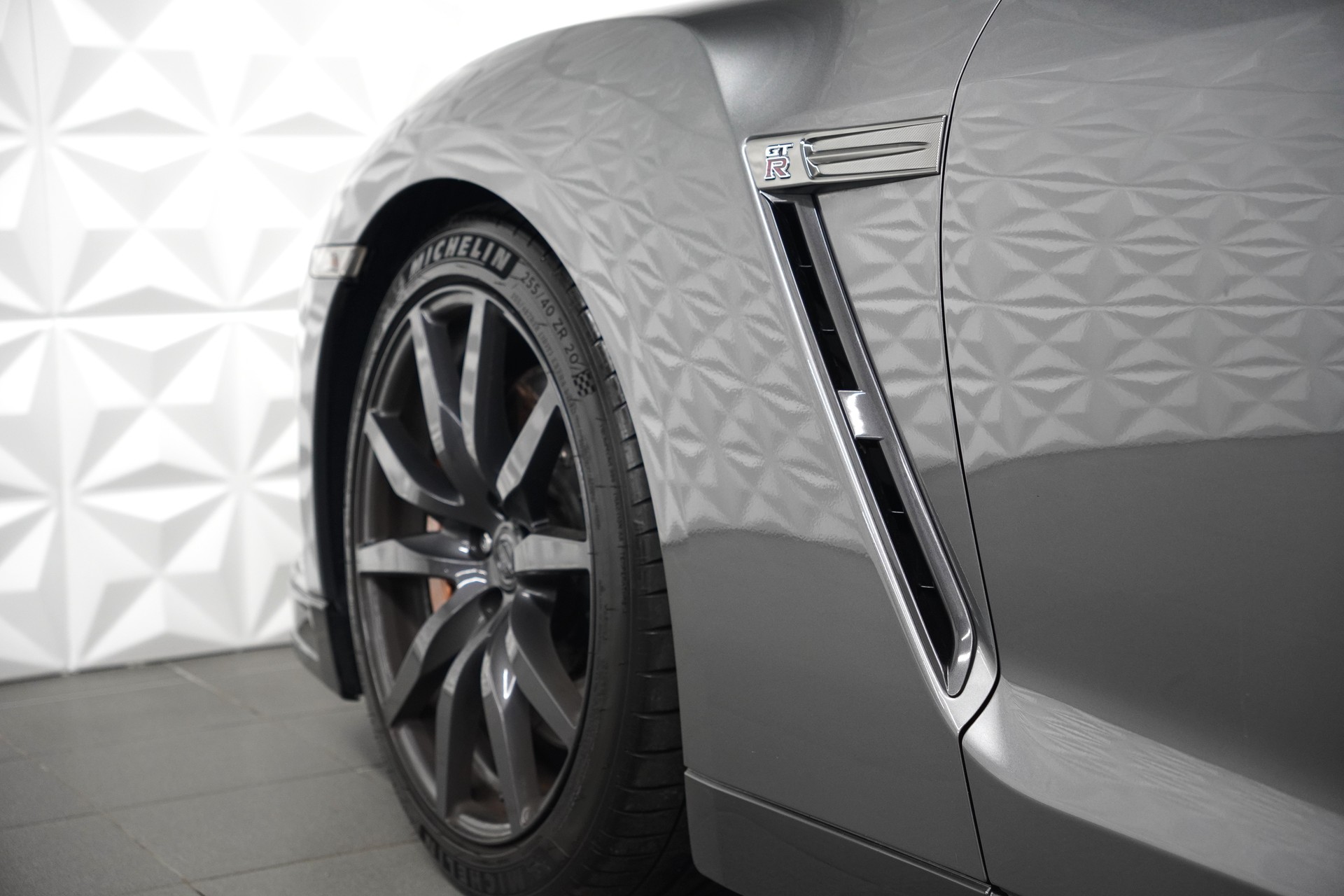 NISSAN GT-R 3.8 V6 Biturbo Premium Edition-image-12