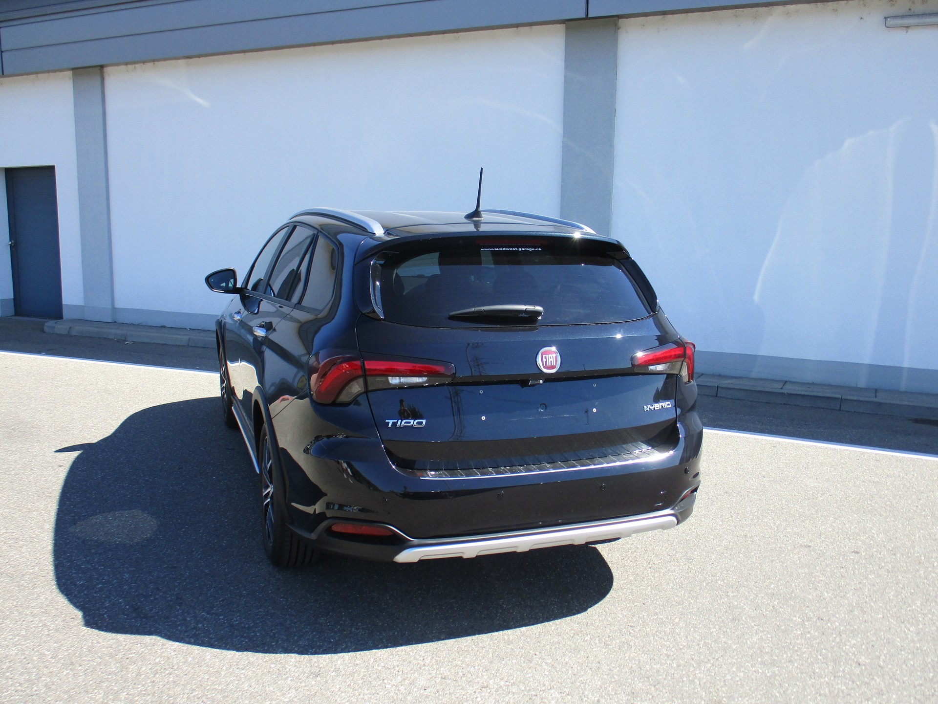 FIAT Tipo SW 1.5 MHEV Cross (Kombi)-image-3