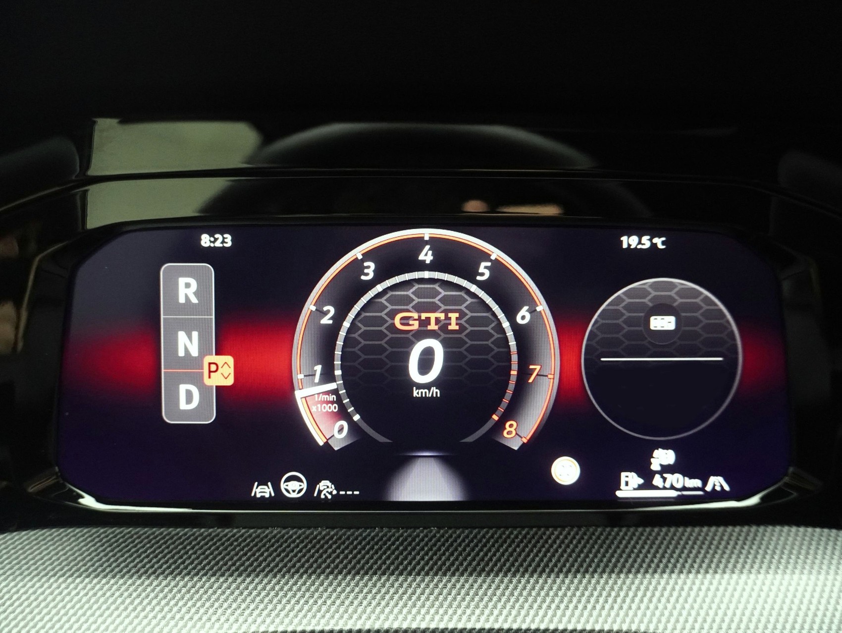 VW Golf 8.5 2.0 TSI DSG GTI Black Style ** Harman/Kardon / Head-Up / Panoramadach **-image-16