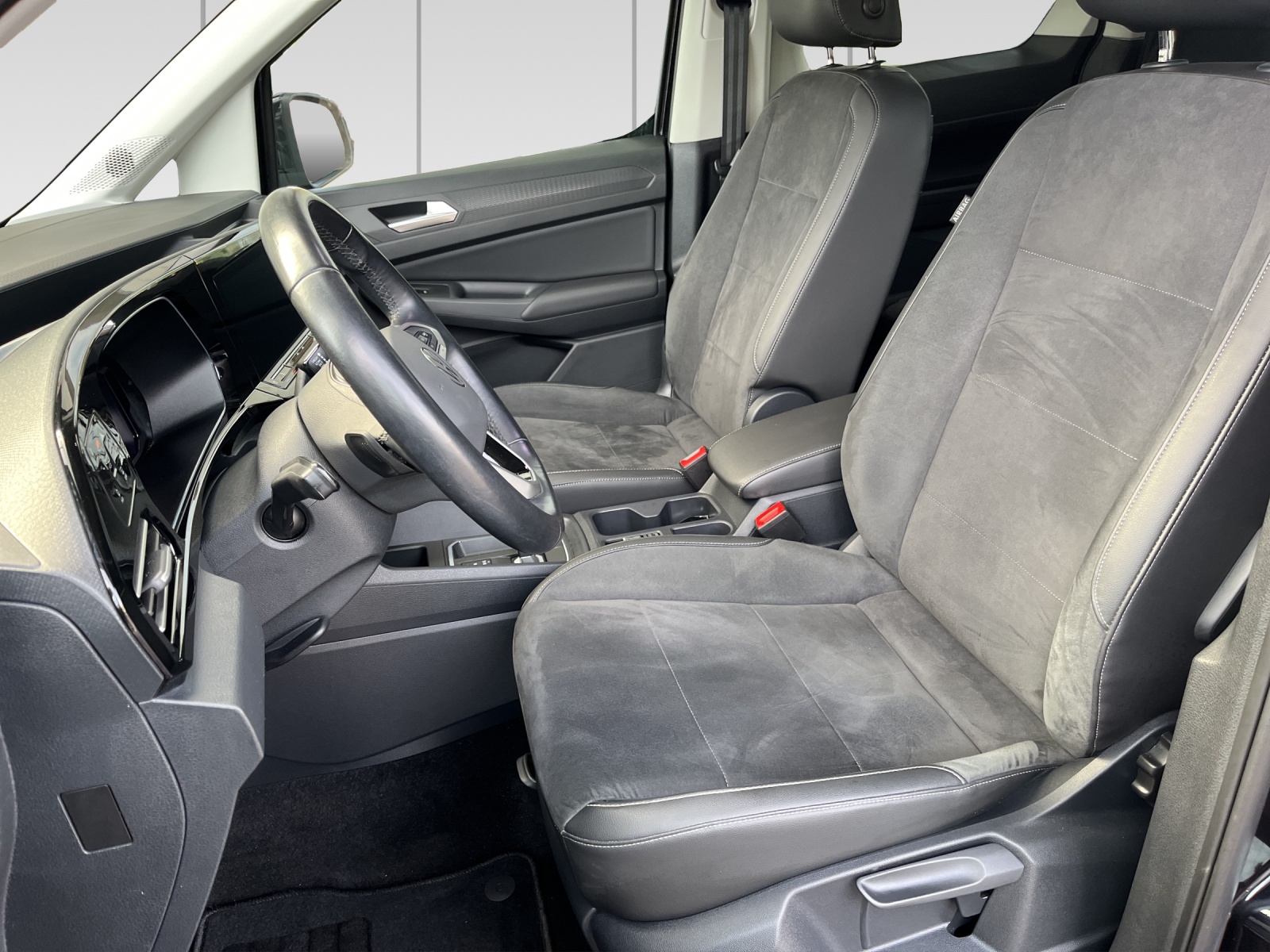 VW Caddy 1.5 TSI Style DSG-image-6