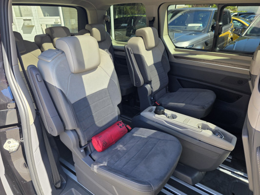 VW Multivan 1.5eHyb Style 4M-image-13