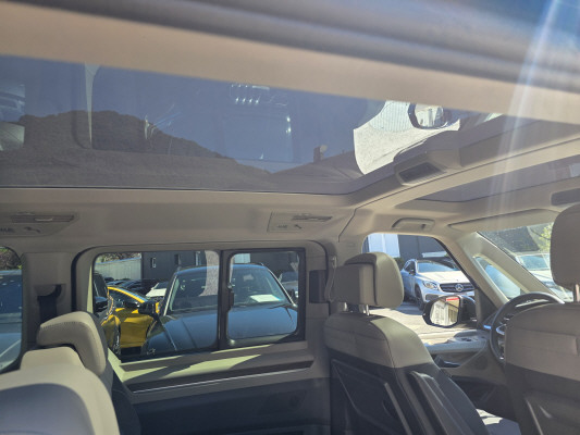 VW Multivan 1.5eHyb Style 4M-image-11