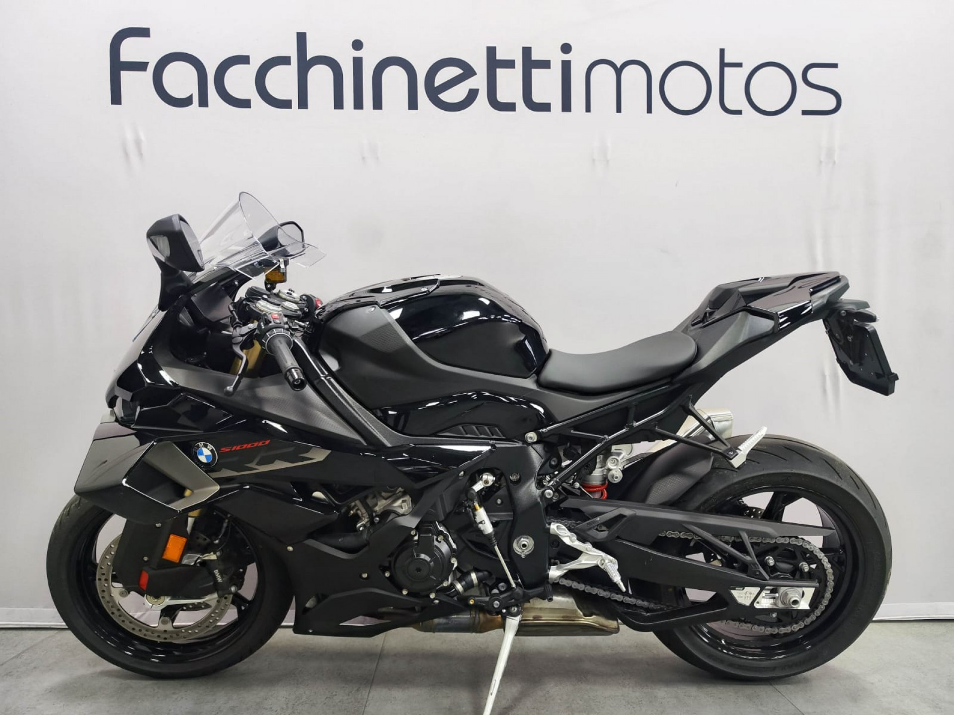 BMW S 1000 RR Offre Facchinetti Deal -1500chf deja déduit-showroom-element-3