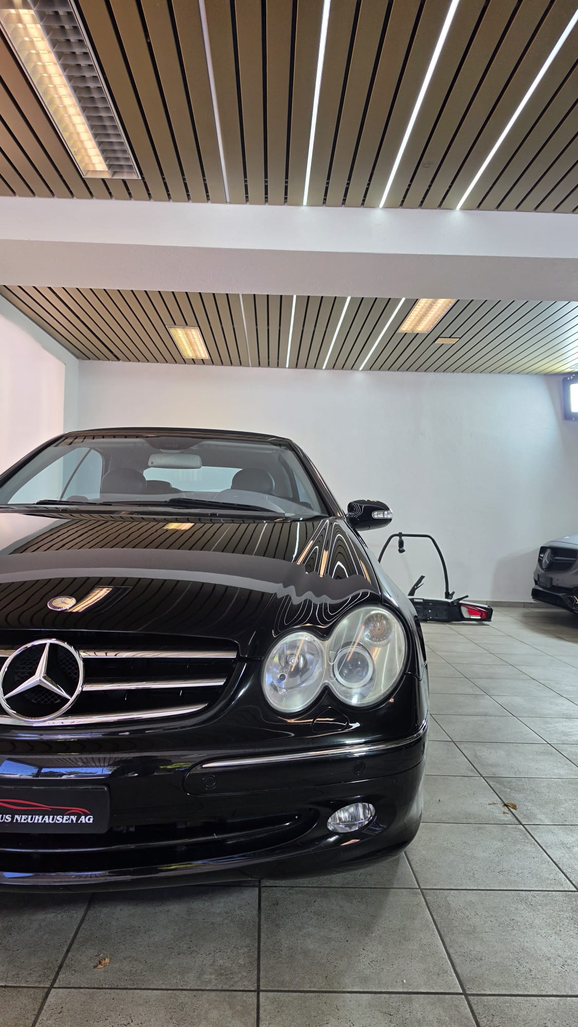MERCEDES-BENZ CLK 320 Avantgarde Automatic, Schweizer Fahrzeug, MFK im Mai 2026 gemacht, Getriebe wurde erneuert knapp 1000km alt. AHK-image-3