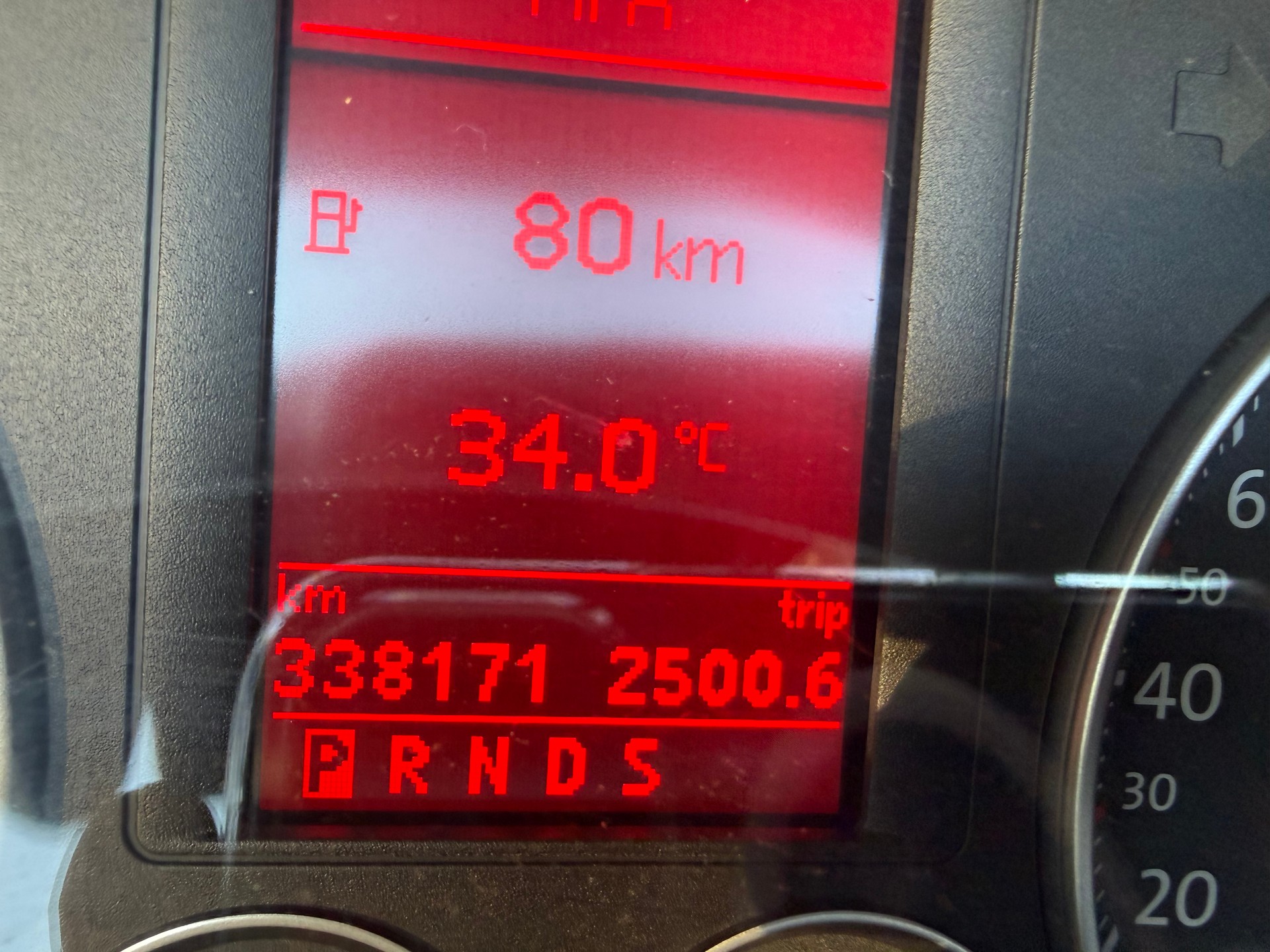 VW Eos 2.0 TDI DSG-image-11