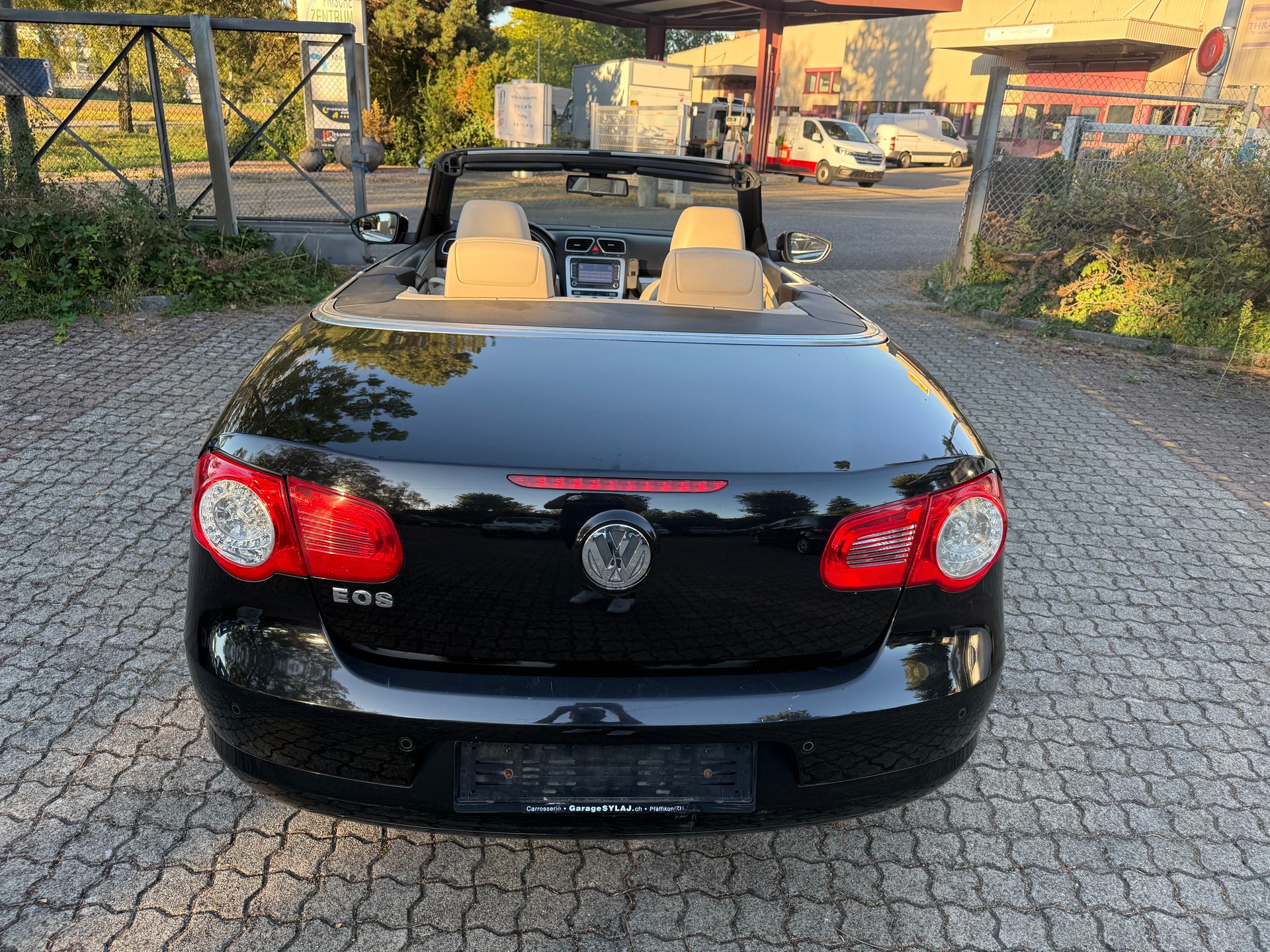 VW Eos 2.0 TDI DSG-image-5
