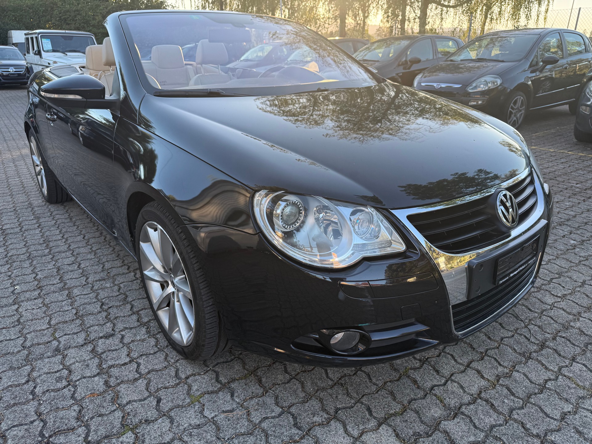 VW Eos 2.0 TDI DSG-image-2