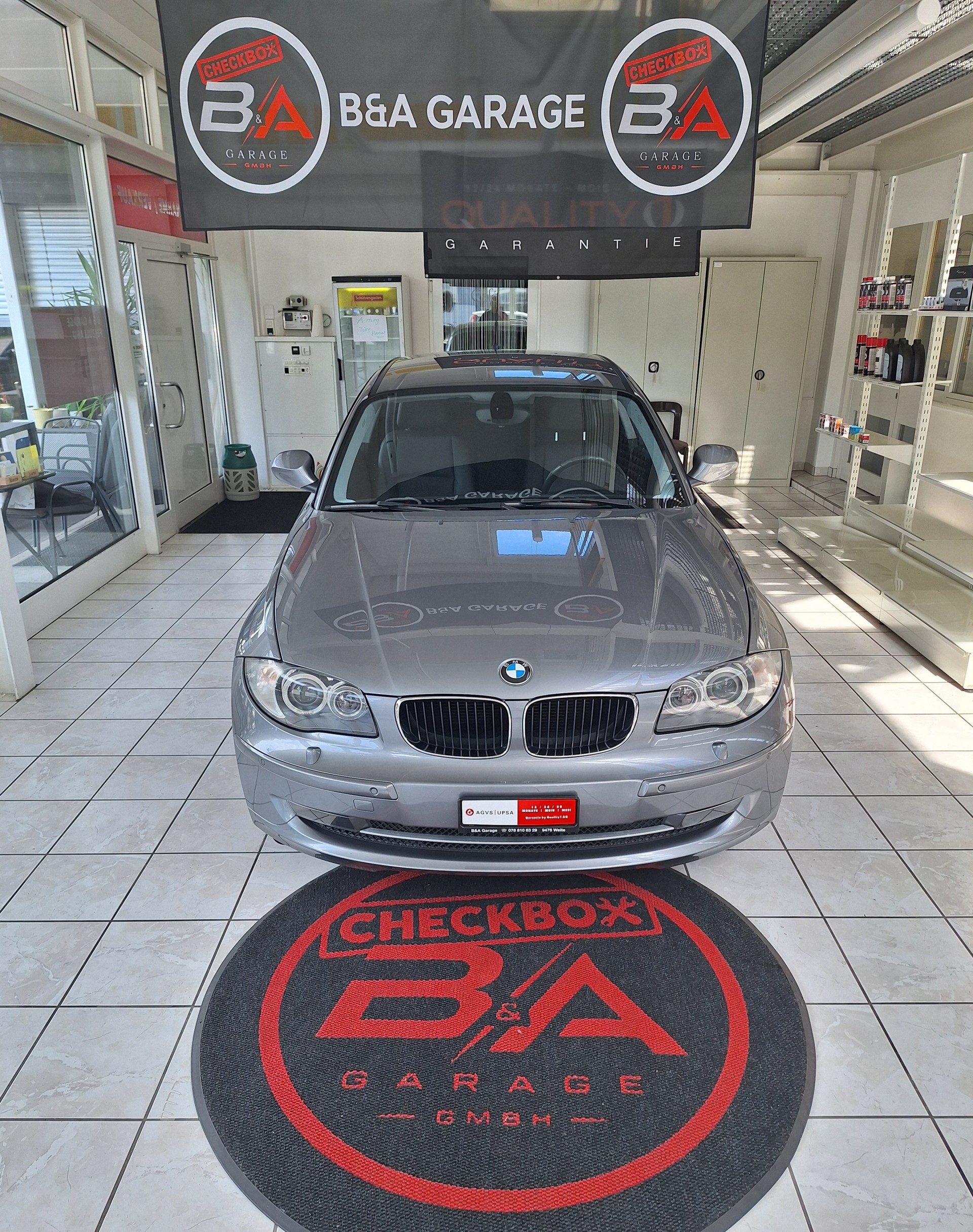 BMW 118i Steptronic-image-0