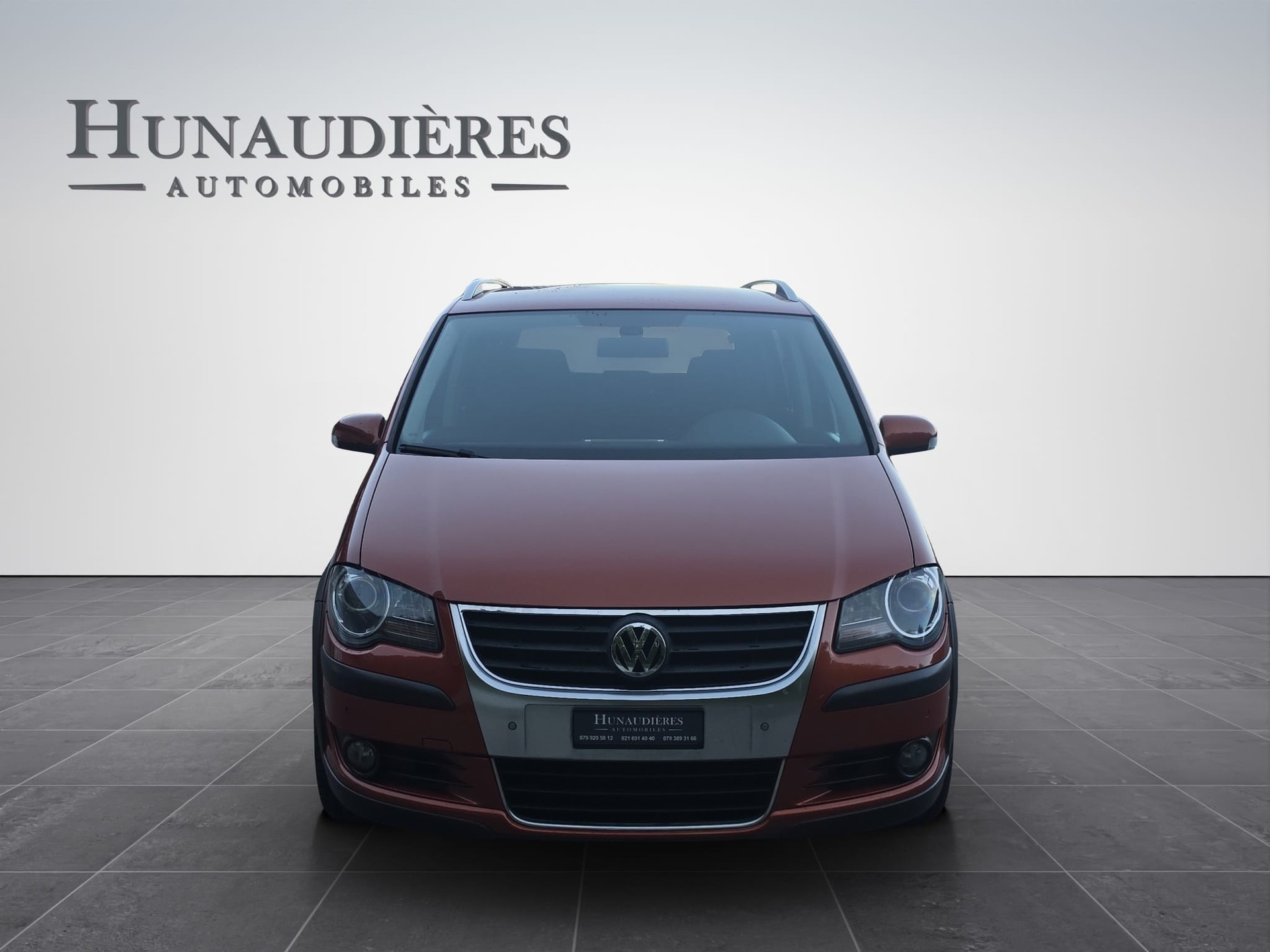 VW CrossTouran 1.4 TSI-image-5