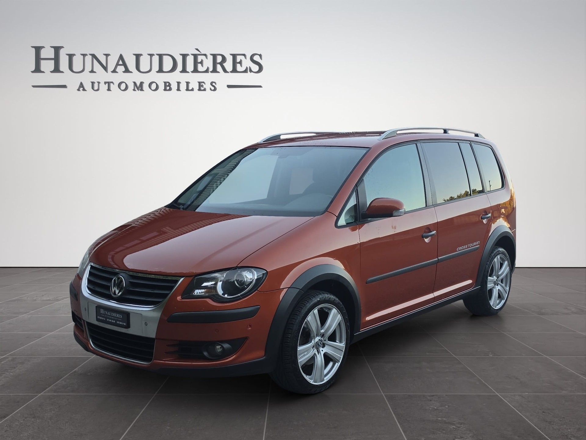 VW CrossTouran 1.4 TSI-image-0