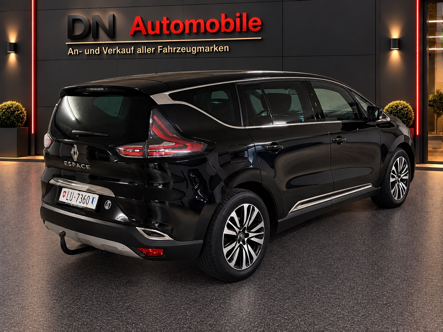 RENAULT Espace 1.6 dCi Intens EDC-image-3