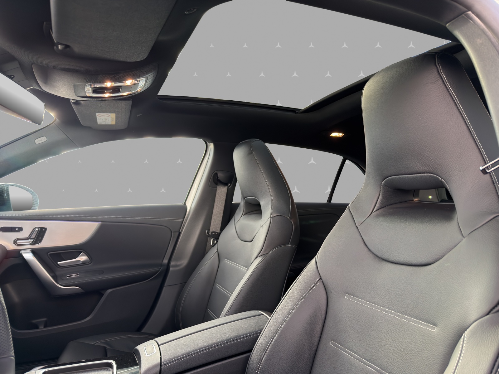 MERCEDES-BENZ A 250 4Matic 8G-DCT-image-8