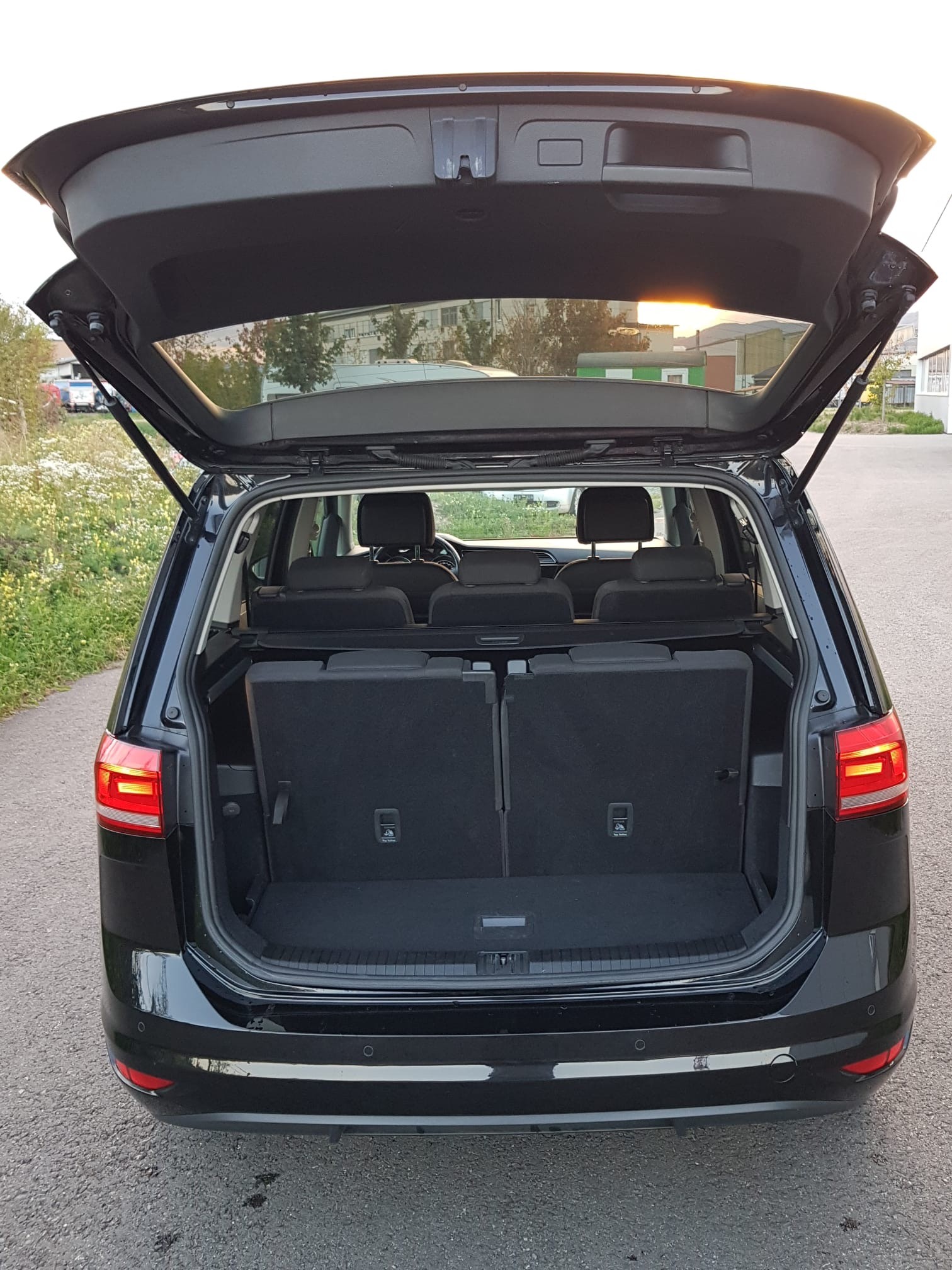 VW Touran 1.5 TSI EVO Comfortline DSG-image-4