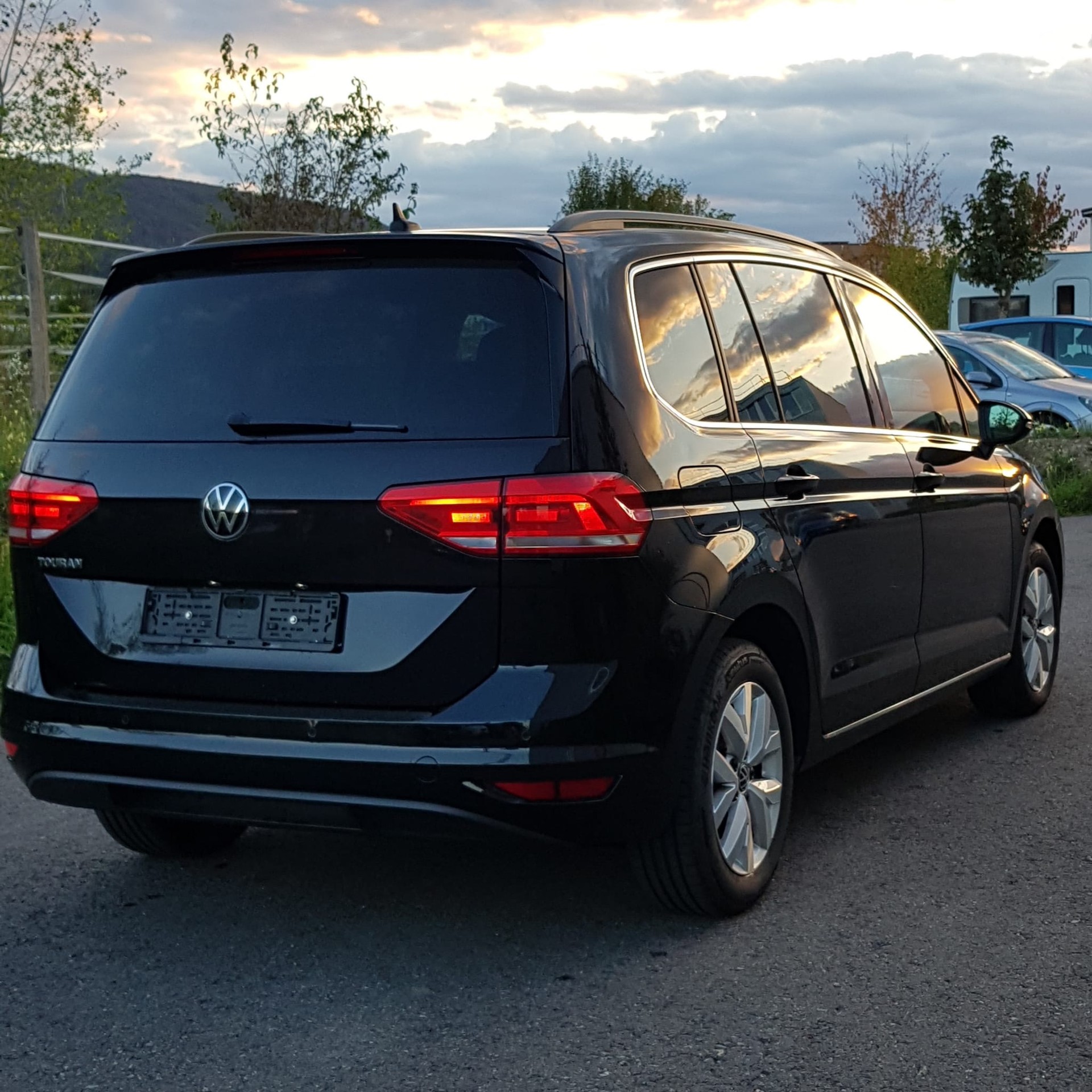 VW Touran 1.5 TSI EVO Comfortline DSG-image-2