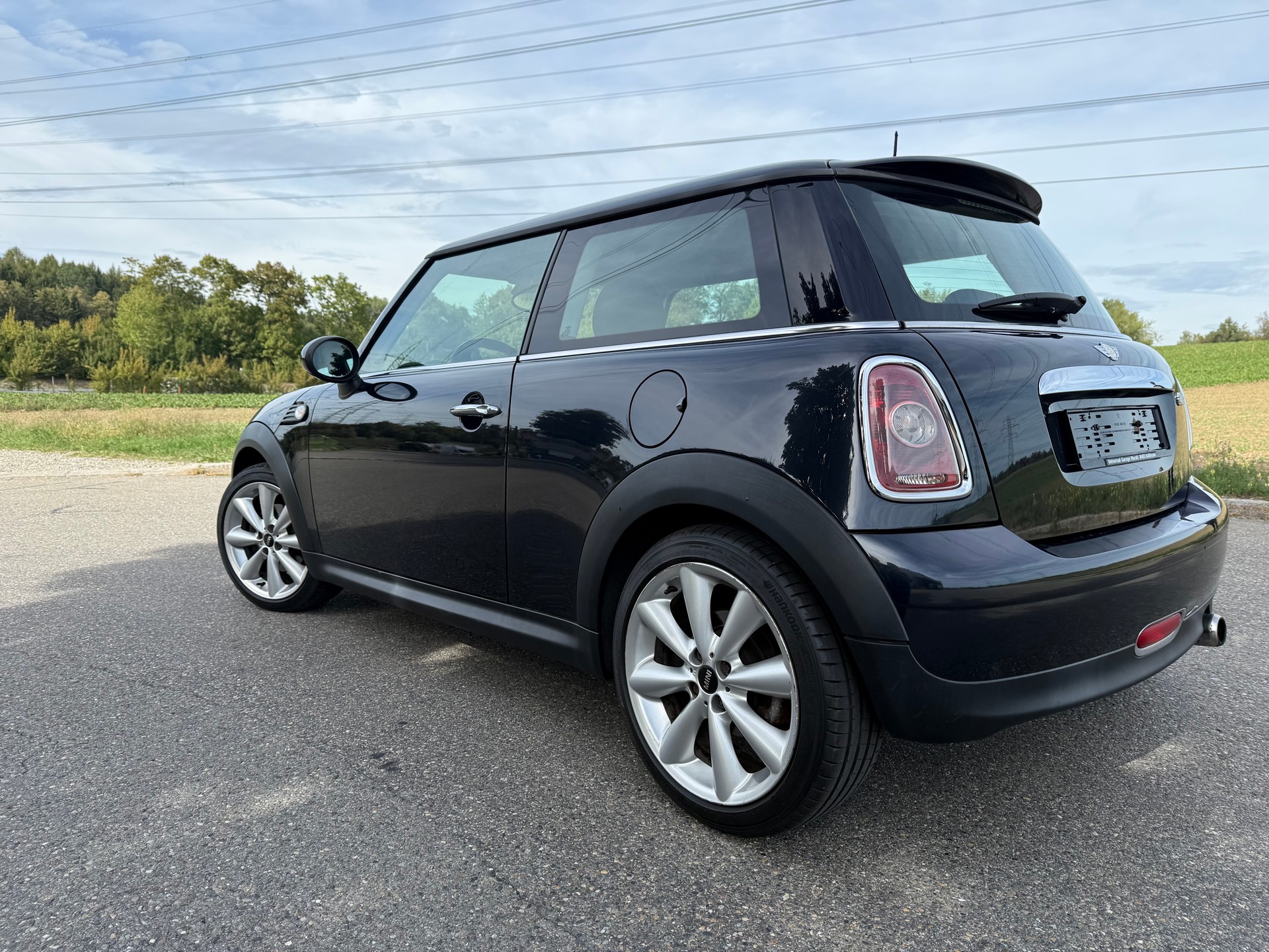 MINI 1.6i Cooper-image-5