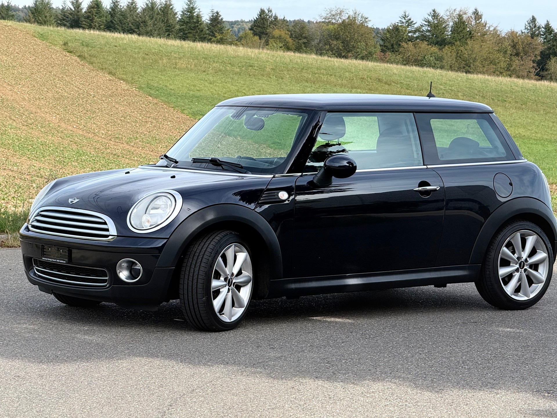 MINI 1.6i Cooper-image-7