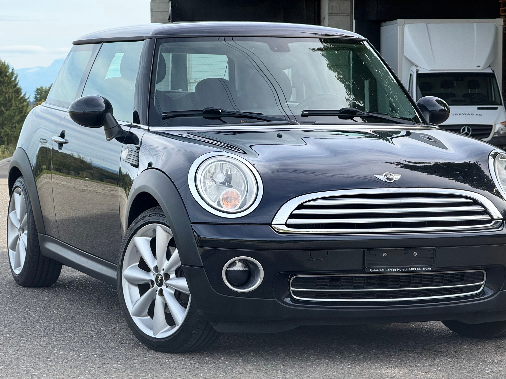 MINI 1.6i Cooper-image-0