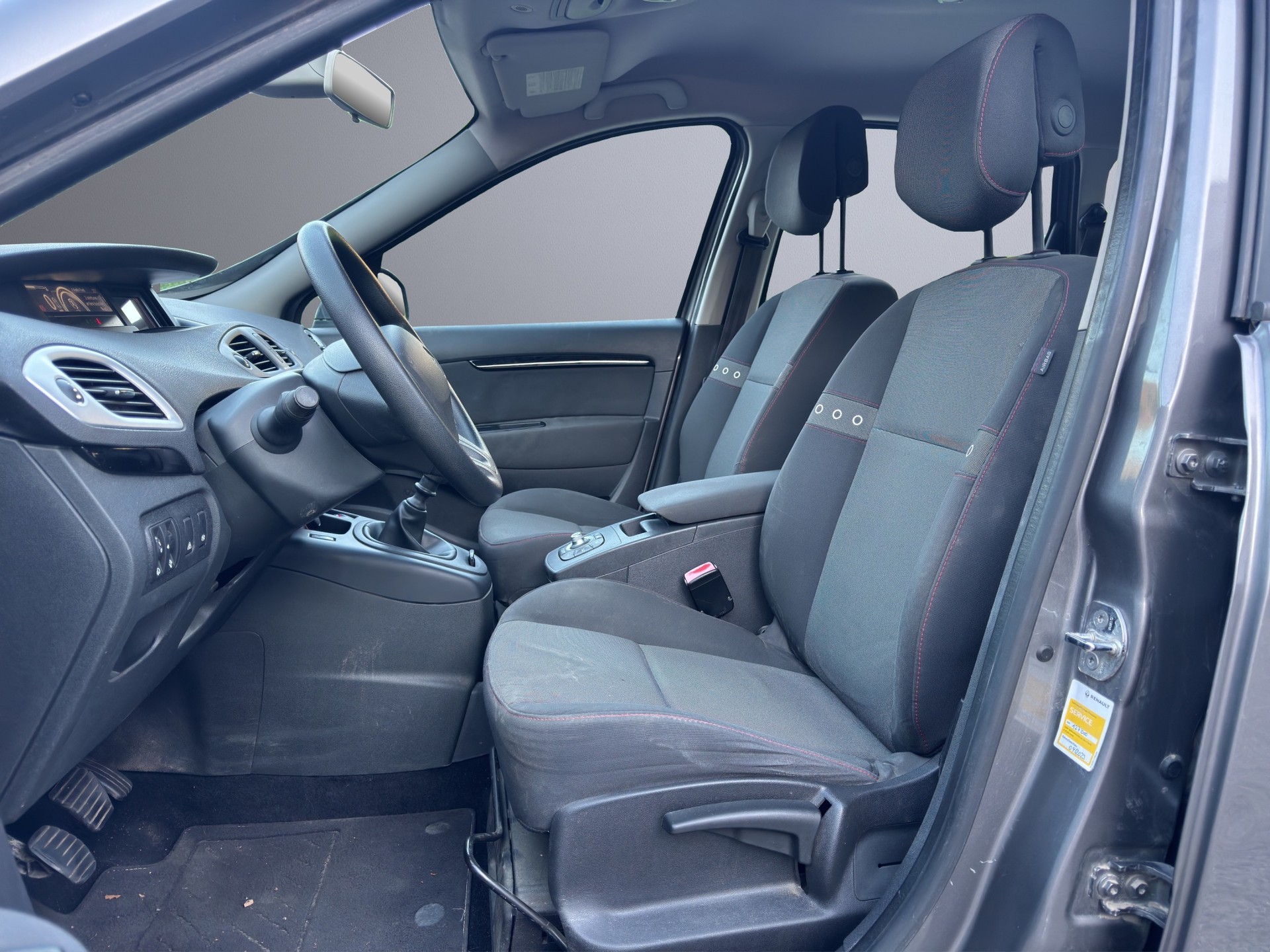 RENAULT Grand Scénic 1.2 16V Turbo Energy-image-7
