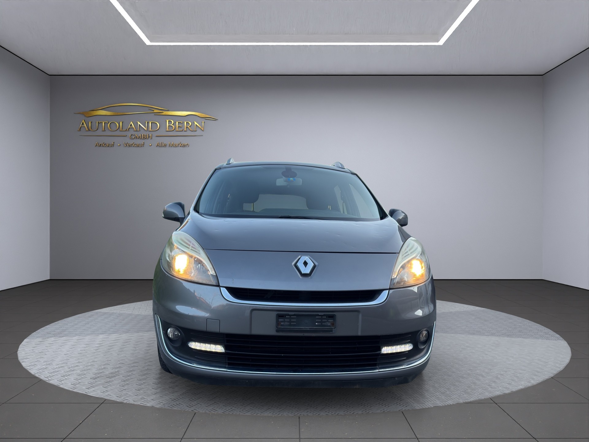 RENAULT Grand Scénic 1.2 16V Turbo Energy-image-2