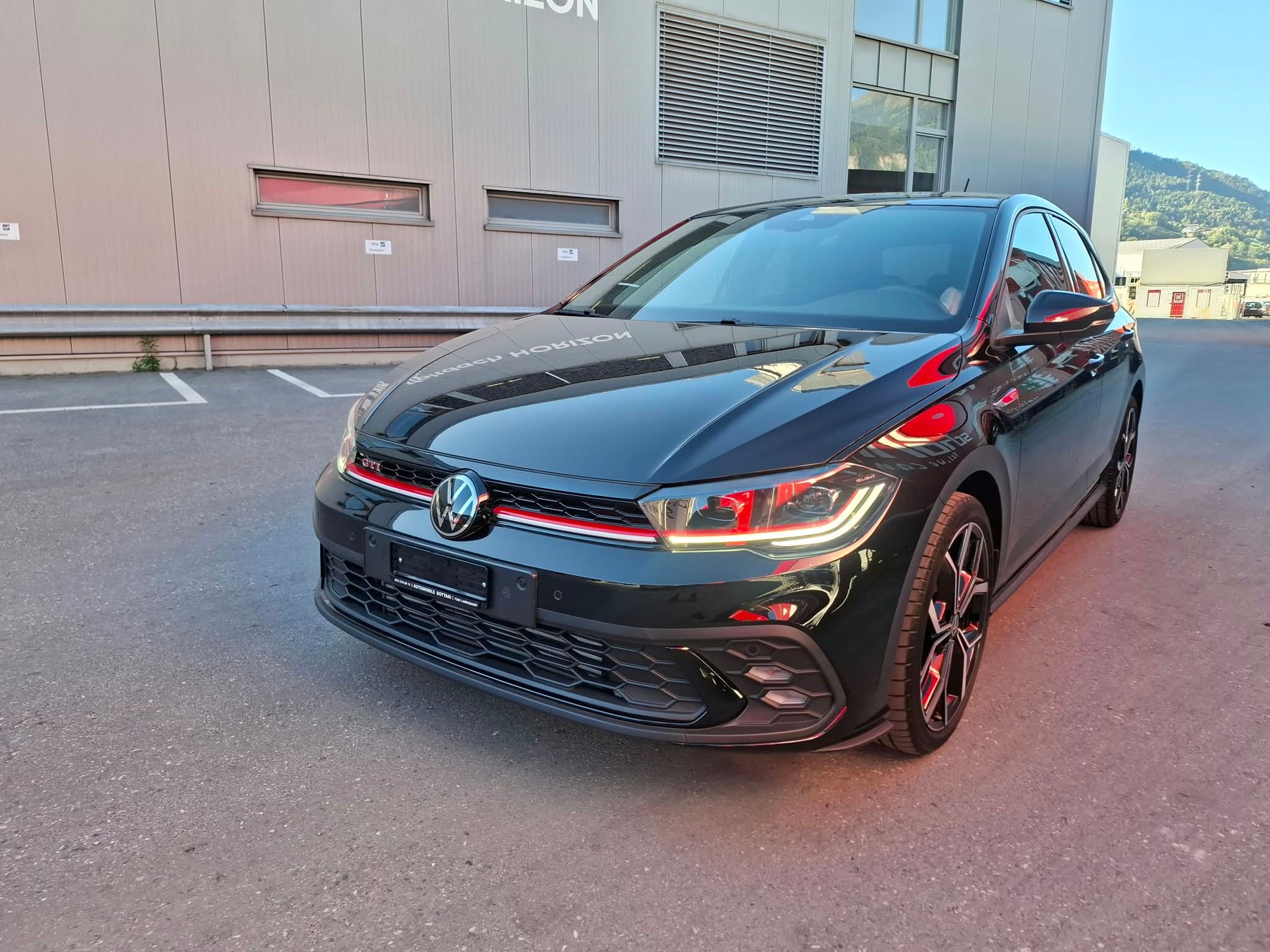 VW Polo 2.0 TSI GTI DSG-image-0