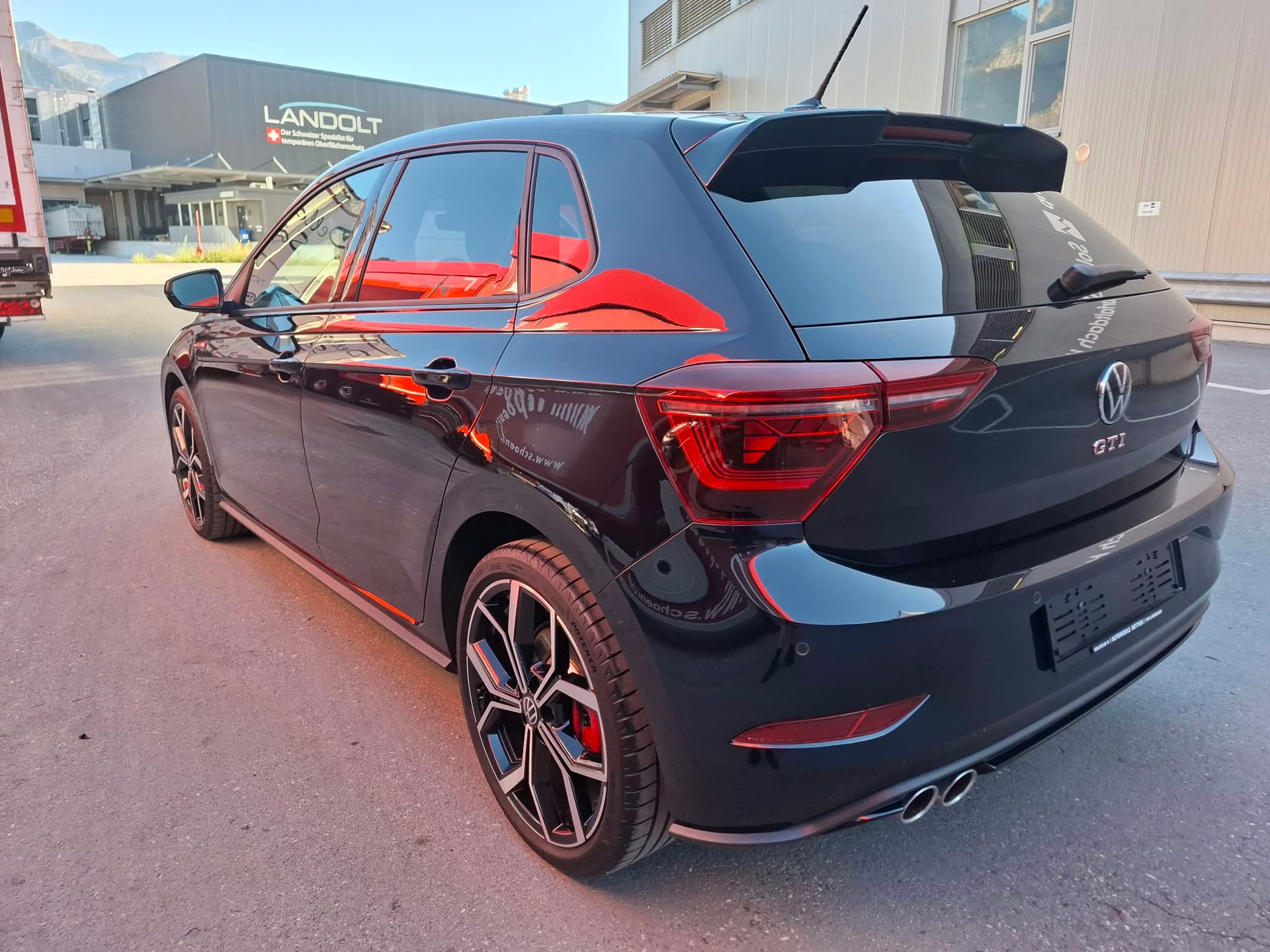 VW Polo 2.0 TSI GTI DSG-image-3
