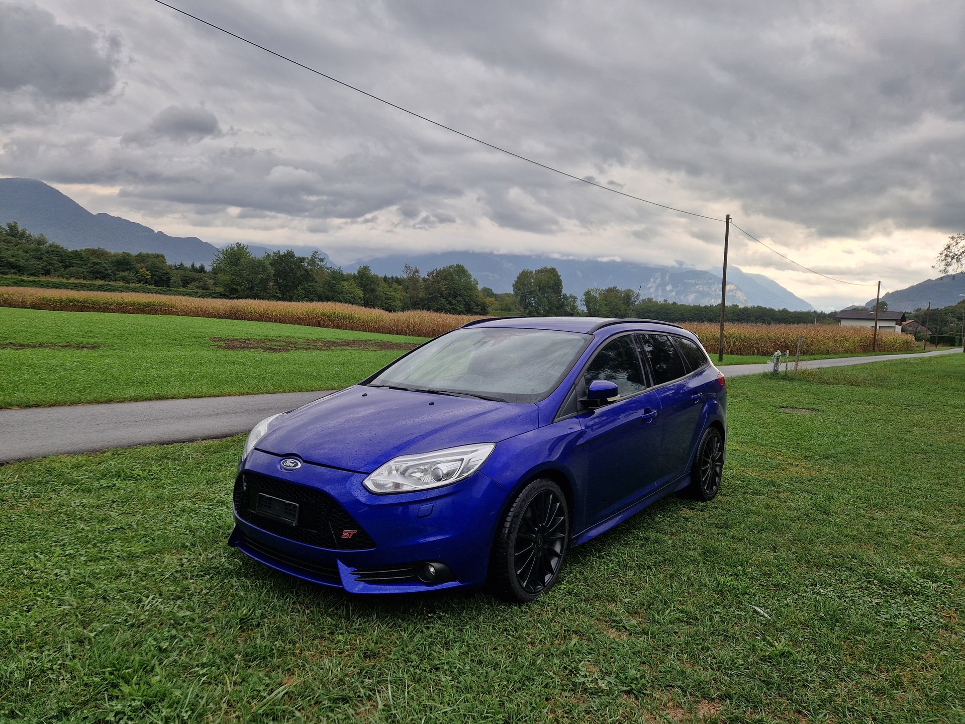 FORD Focus 2.0 SCTi ST-3-image-0