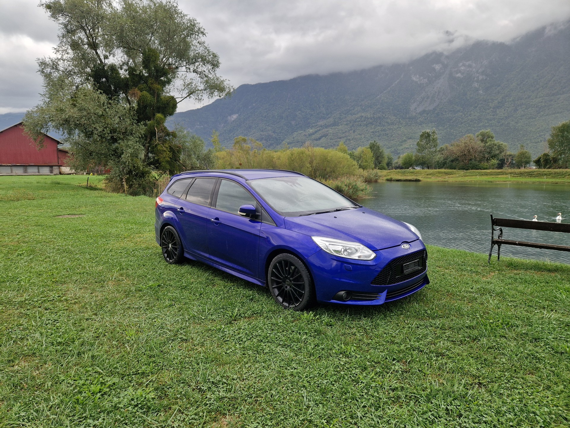FORD Focus 2.0 SCTi ST-3-image-2