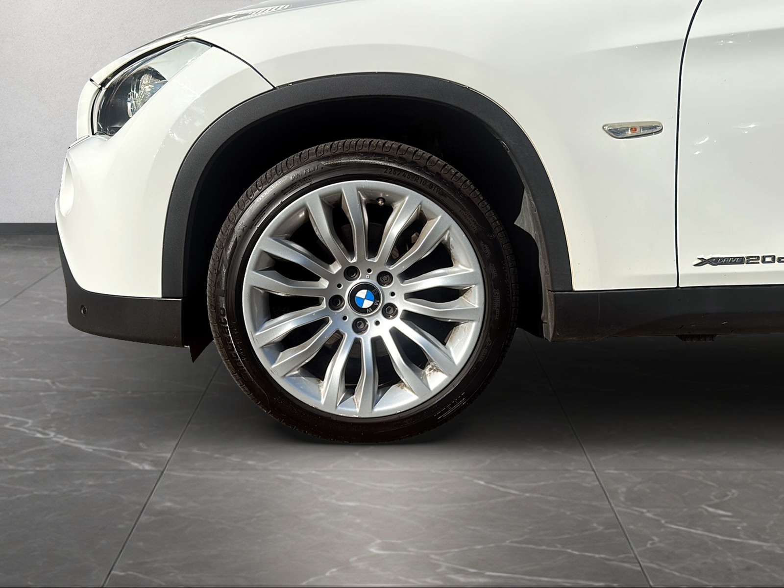 BMW BMW X1 xDrive20d Steptronic | Allrad | Diesel | Automatik | LED | Navigation | 8-fach bereift-image-9