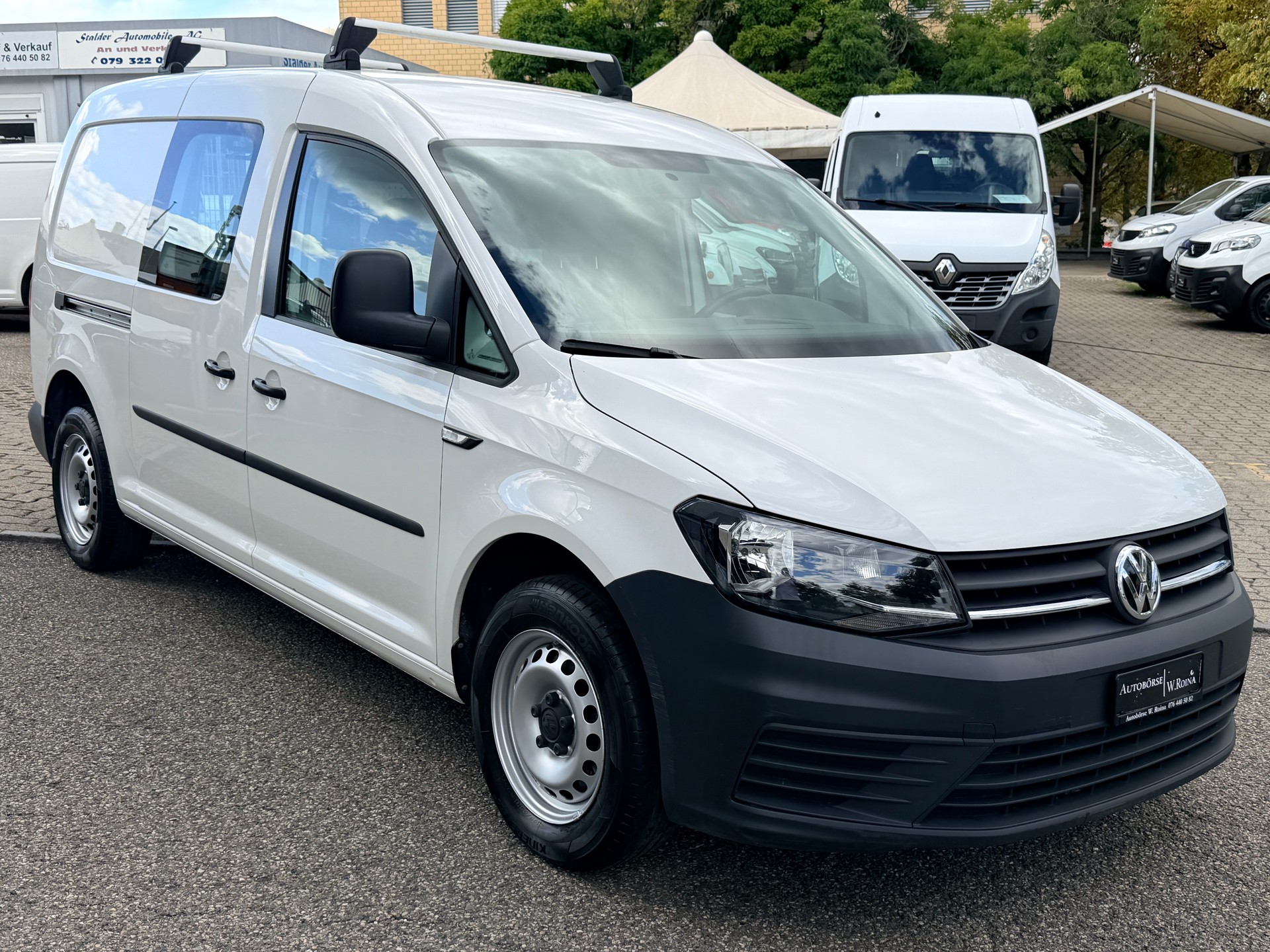 VW Caddy Maxi 1.0TSI BlueMotion Technology-image-0