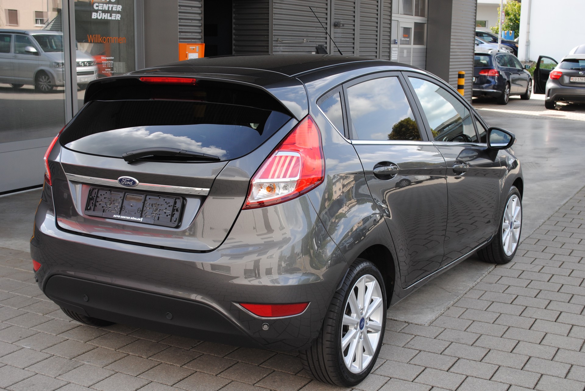 FORD Fiesta 1.0 SCTi Titanium-image-5