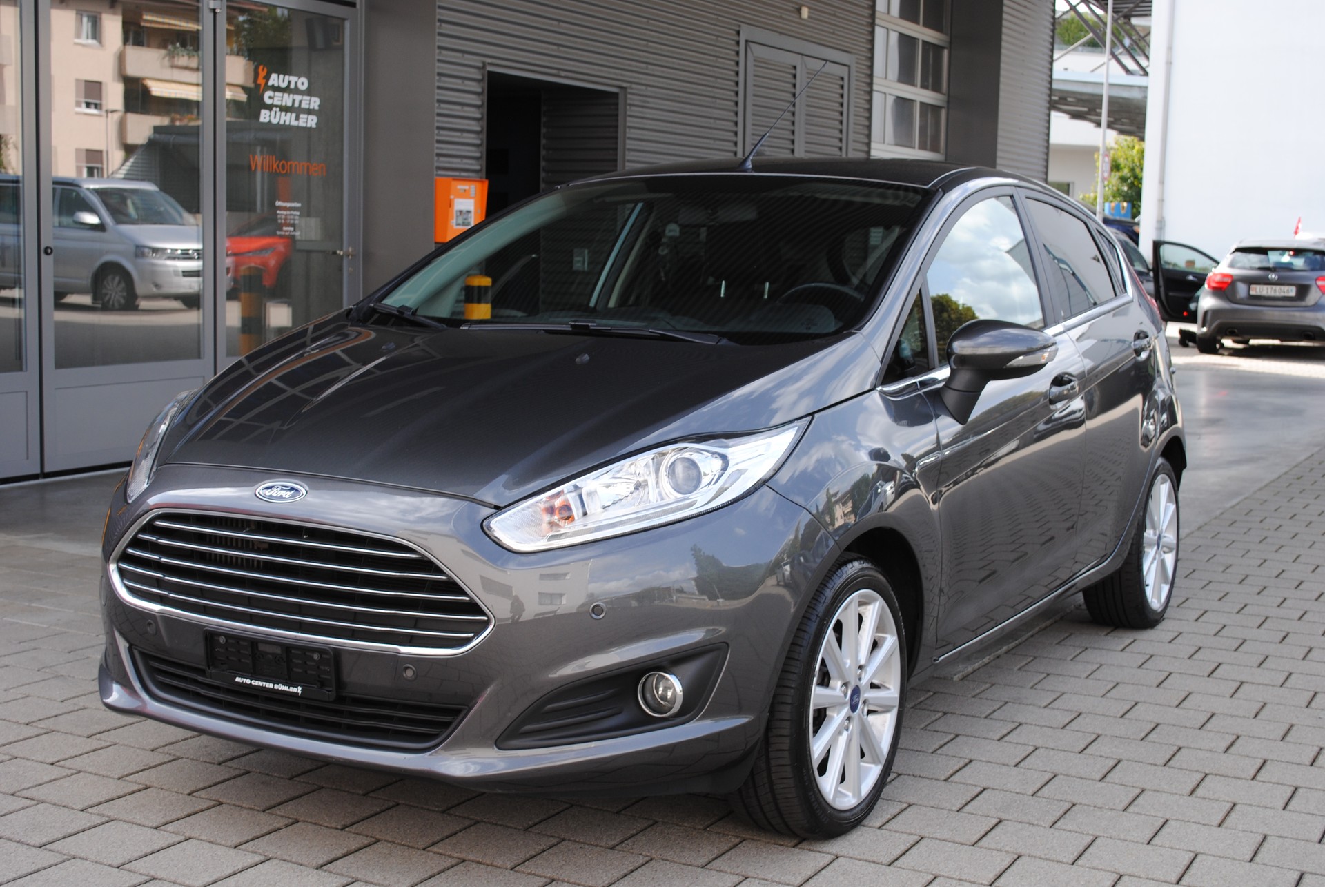 FORD Fiesta 1.0 SCTi Titanium-image-0