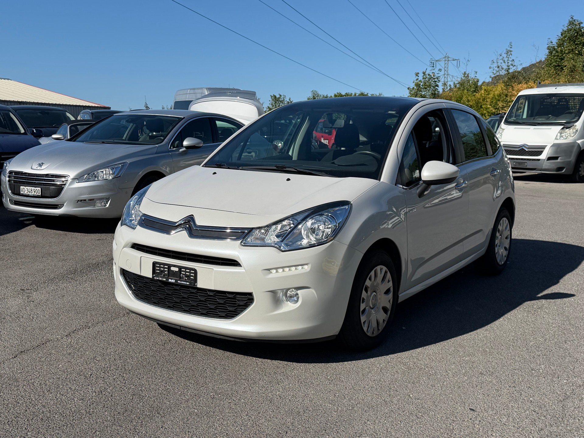CITROEN C3 1.6i 16V Exclusive Automatic-image-0