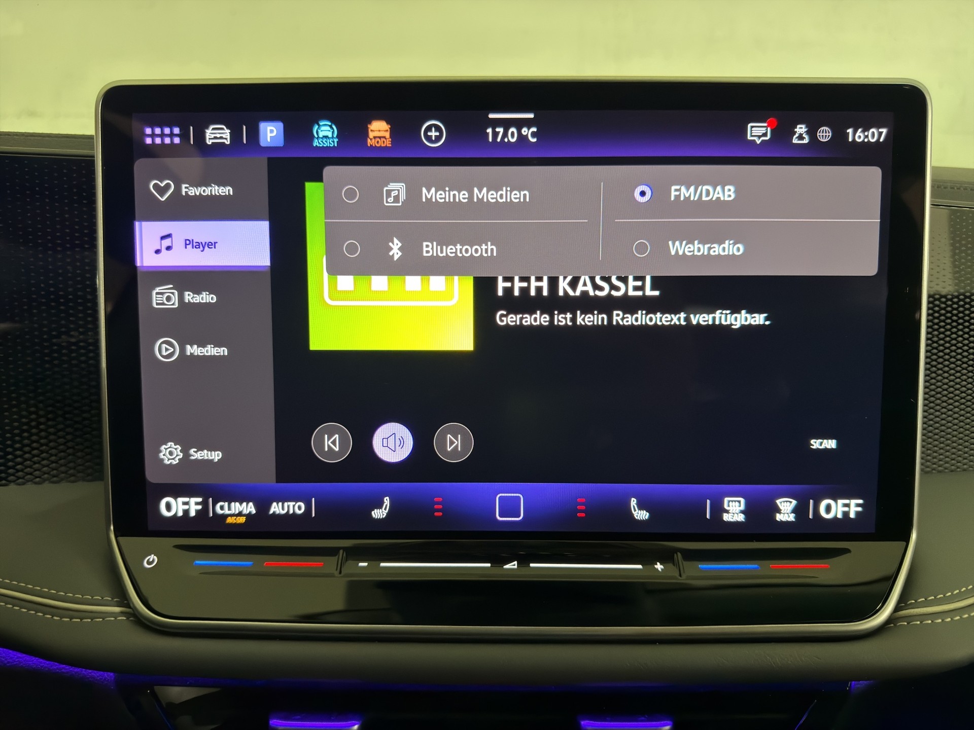 VW Passat Variant 2.0 TDI evo Business DSG-image-18