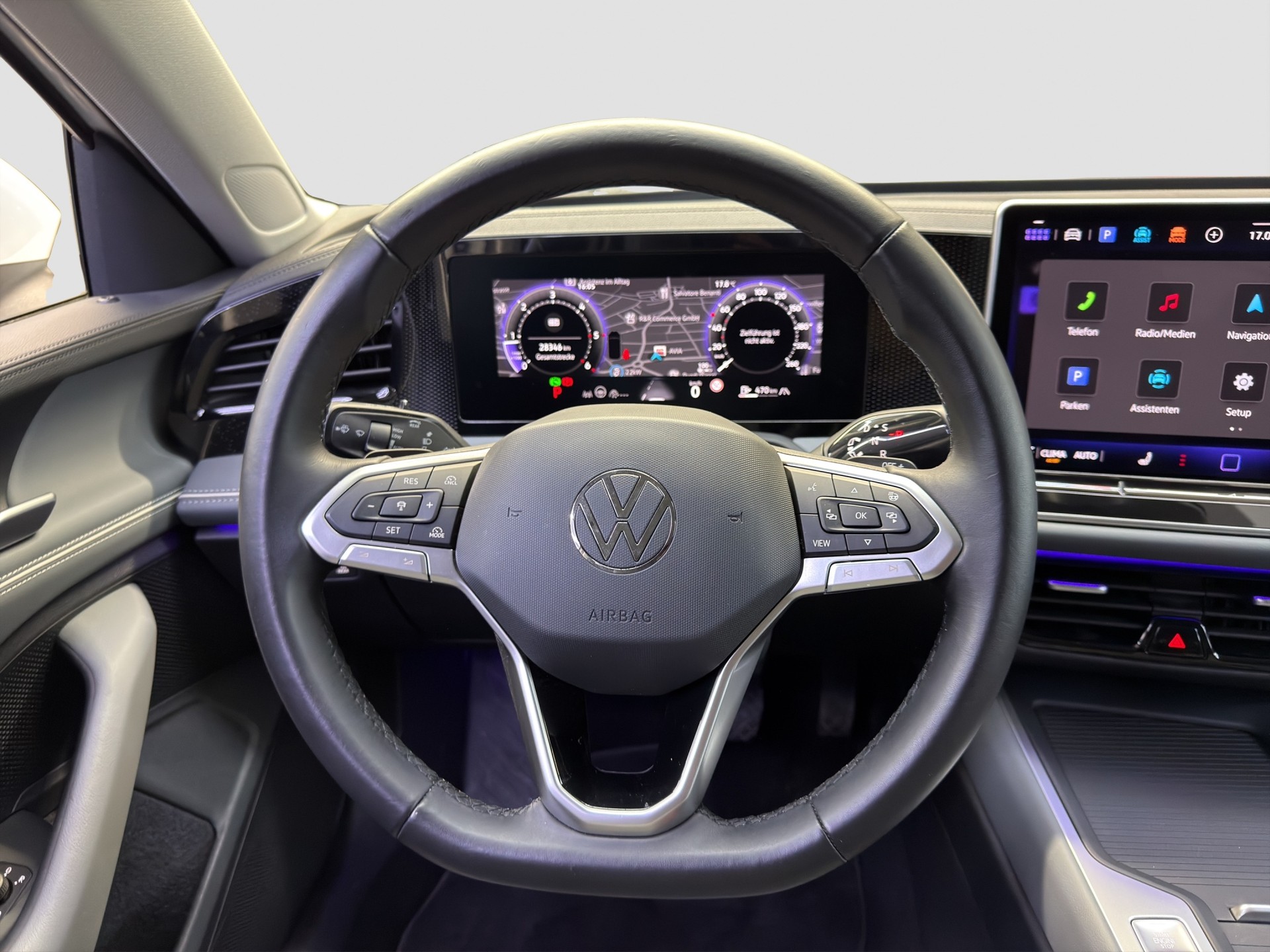 VW Passat Variant 2.0 TDI evo Business DSG-image-9