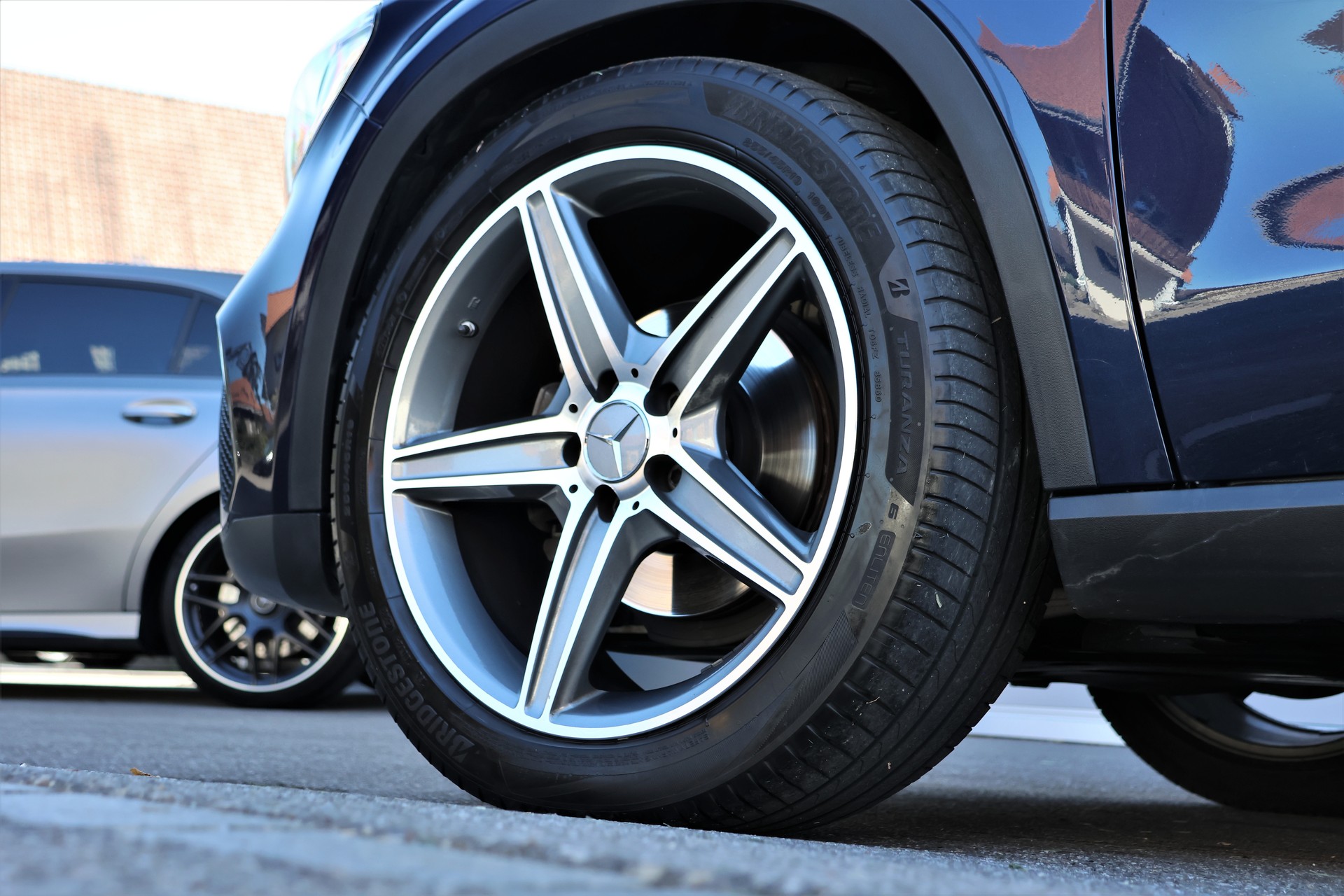 MERCEDES-BENZ GLA 200 d Swiss Star Edition Urban 4Matic 7G-DCT (CH)-image-8