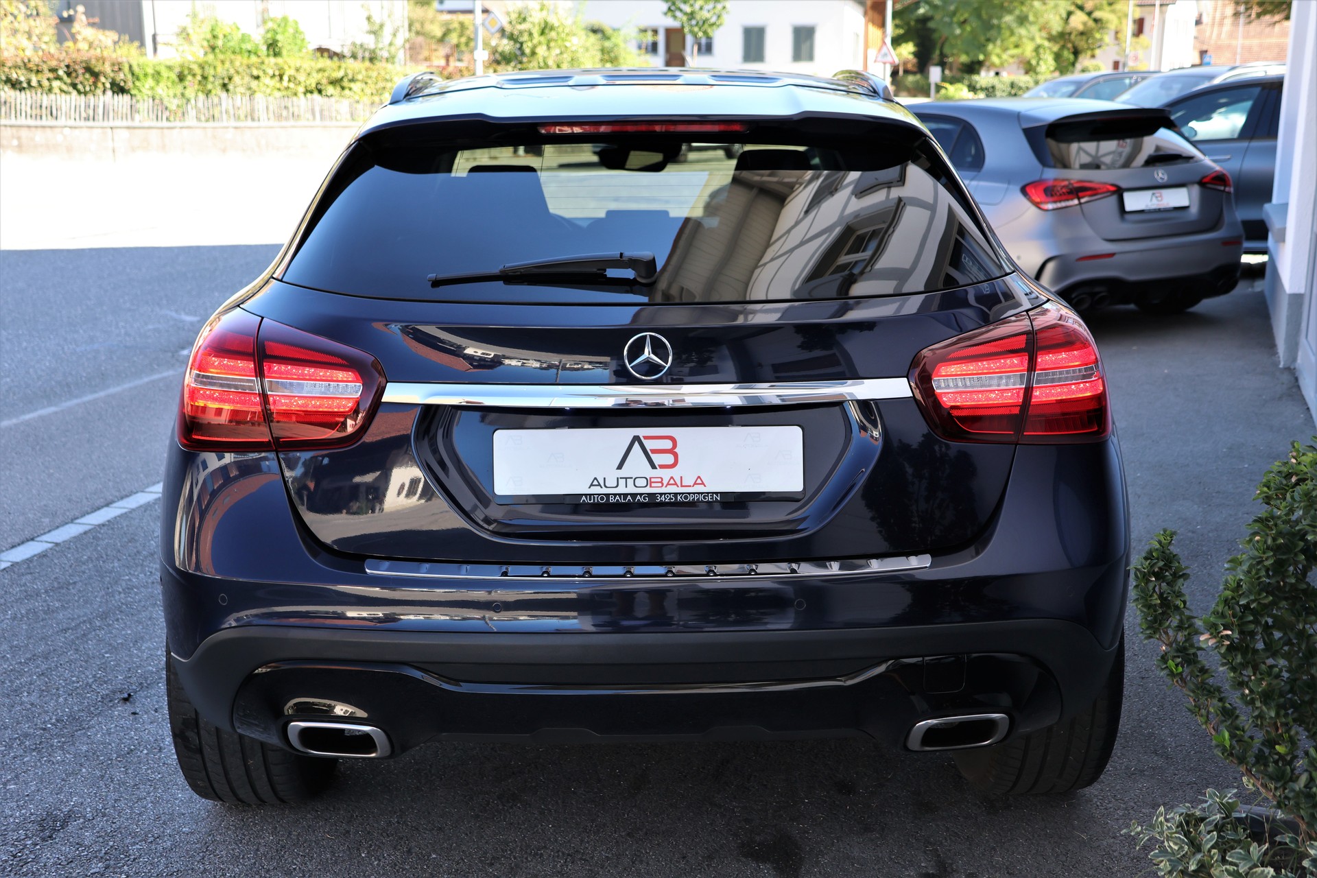 MERCEDES-BENZ GLA 200 d Swiss Star Edition Urban 4Matic 7G-DCT (CH)-image-6